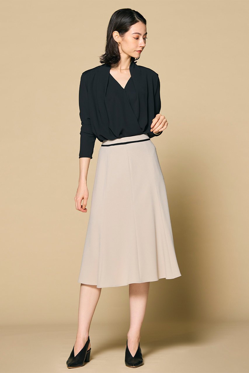 【ベイジ,/BEIGE,】のOLIVE(オリーブ)/ブラウス 人気、トレンドファッション・服の通販 founy(ファニー) 　ファッション　Fashion　レディースファッション　Fashion for Women　トップス・カットソー　Cut & Sew Tops　シャツ・ブラウス・オフィスカジュアル　Elegant Blouses & Button-Ups　2026年　2026　カシュクール　Wrap Design　スリーブ　Sleeve, Long Sleeve / Short Sleeve　ドレープ　Drape, Draping Fabric　フェミニン　Feminine, Girly　ロング　Long, Long-Length　再入荷　Restock / Back in Stock　夏　Summer　春　Spring　S/S・春夏　SS, Spring/Summer, Warm Season　other-6|ID: prp329100004807442 ipo3291000000035495291