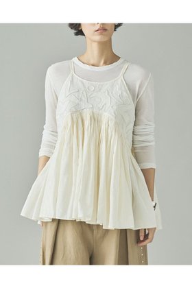 【カレンソロジー/Curensology】 バードシシュウキャミソール人気、トレンドファッション・服の通販 founy(ファニー) ファッション Fashion レディースファッション Fashion for Women トップス・カットソー Cut & Sew Tops キャミソール&ノースリーブ Camisoles & Sleeveless Tops シャツ・ブラウス・オフィスカジュアル Elegant Blouses & Button-Ups インド Indian Textile インナー Innerwear オーガンジー Organza Fabric 春 Spring キャミソール Camisole, Spaghetti Strap Top シルク Silk, 100% Silk スラックス Slacks, Dress Pants デニム Denim, Jeans Material ノースリーブ Sleeveless, No-Sleeve ハンド Hand, Handmade ラップ Wrap, Wrap Design ロング Long, Long-Length S/S・春夏 SS, Spring/Summer, Warm Season 夏 Summer エレガント 上品 Elegant 2026年 2026 |ID:prp329100004807452