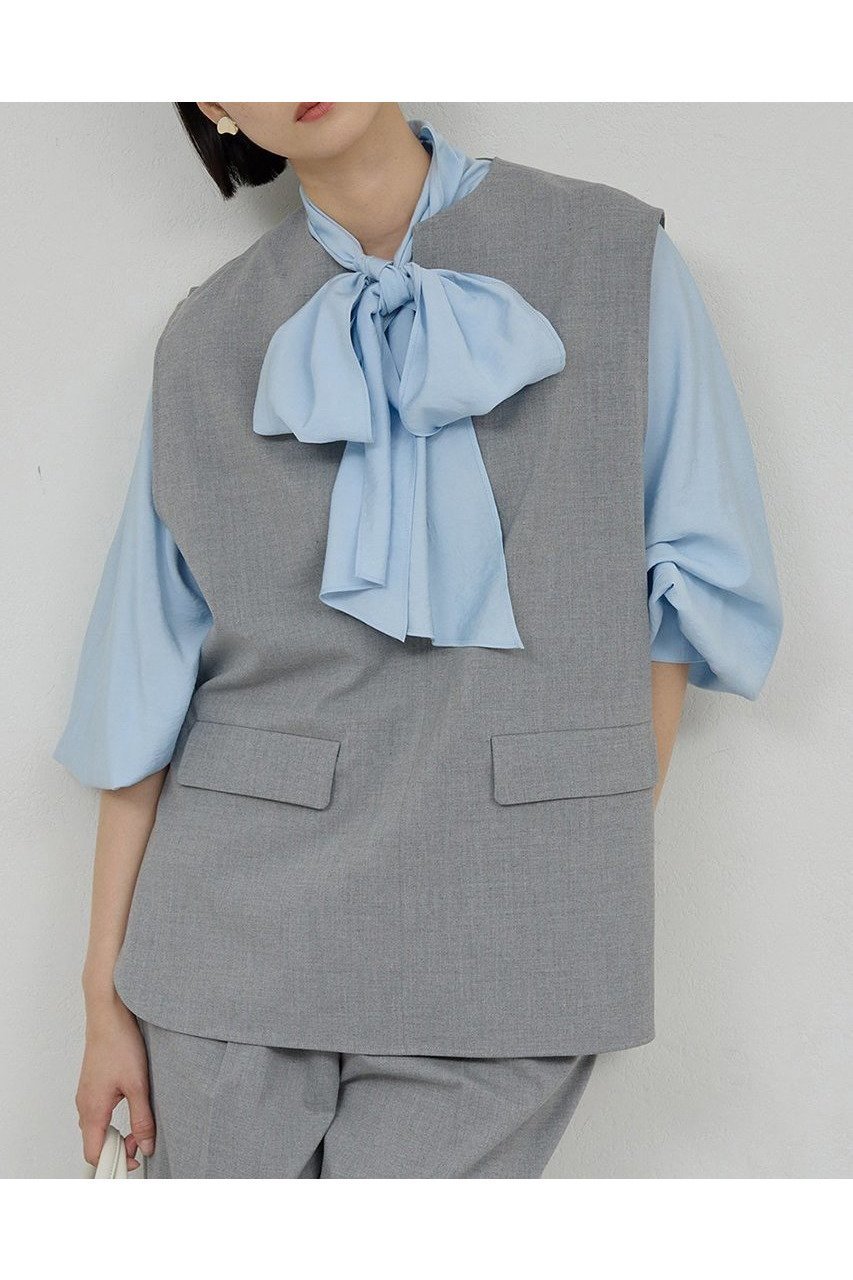 【ガリャルダガランテ/GALLARDAGALANTE】の【セットアップ対応】スキッパージレ インテリア・キッズ・メンズ・レディースファッション・服の通販 founy(ファニー) 　ファッション　Fashion　レディースファッション　Fashion for Women　アウター　Coat / Outerwear Collection　レディースジャケット・軽アウター　Jackets　2026年　2026　インナー　Innerwear　ジャケット　Jacket, Outerwear　スキッパー　Skipper, Open Collar　スリット　Slit, Slit Detail　セットアップ　Set-Up, Coordinated Outfit　デニム　Denim, Jeans Material　ベスト　Vest, Waistcoat　夏　Summer　春　Spring　S/S・春夏　SS, Spring/Summer, Warm Season　グレー|ID: prp329100004807467 ipo3291000000034885721