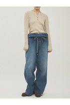 【ウィムガゼット/Whim Gazette】のフリルデニムパンツ 人気、トレンドファッション・服の通販 founy(ファニー) ファッション Fashion レディースファッション Fashion for Women パンツ Pants & Trousers デニムパンツ・ジーンズ・美脚デニム Denim Jeans & Pants ヴィンテージ Vintage Style 春 Spring ダメージ Distressed, Destroyed デニム Denim, Jeans Material フェミニン Feminine, Girly フリル Frill, Ruffle S/S・春夏 SS, Spring/Summer, Warm Season 夏 Summer 2026年 2026 thumbnail インディゴブルー|ID: prp329100004807475 ipo3291000000034885780