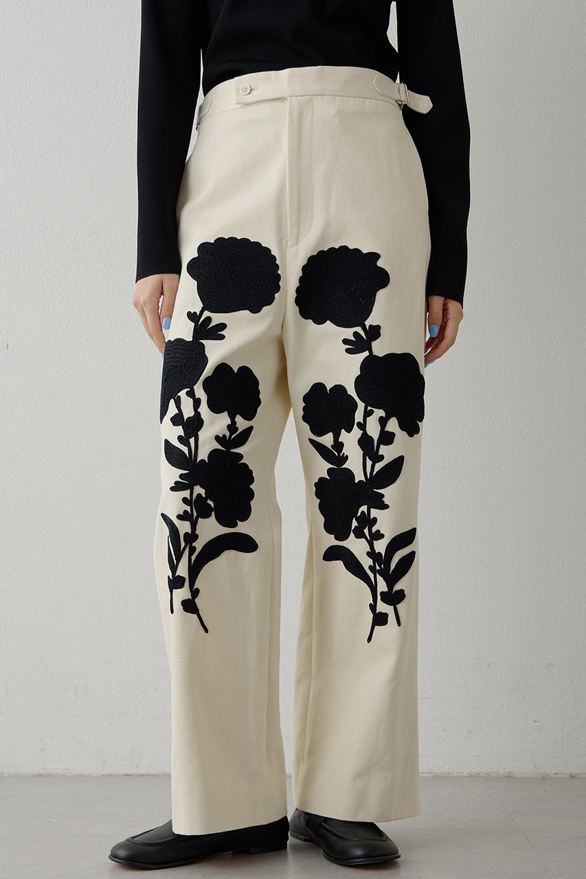 【ウィムガゼット/Whim Gazette】のコード刺繍パンツ インテリア・キッズ・メンズ・レディースファッション・服の通販 founy(ファニー) 　ファッション　Fashion　レディースファッション　Fashion for Women　パンツ　Pants & Trousers　2026年　2026　インド　Indian Textile　シンプル　Simple, Minimal　フラット　Flat, Flat Shoes　レース　Lace, Lace Fabric　ワイド　Wide, Wide Fit　夏　Summer　春　Spring　S/S・春夏　SS, Spring/Summer, Warm Season　ベージュ|ID: prp329100004807480 ipo3291000000034885808