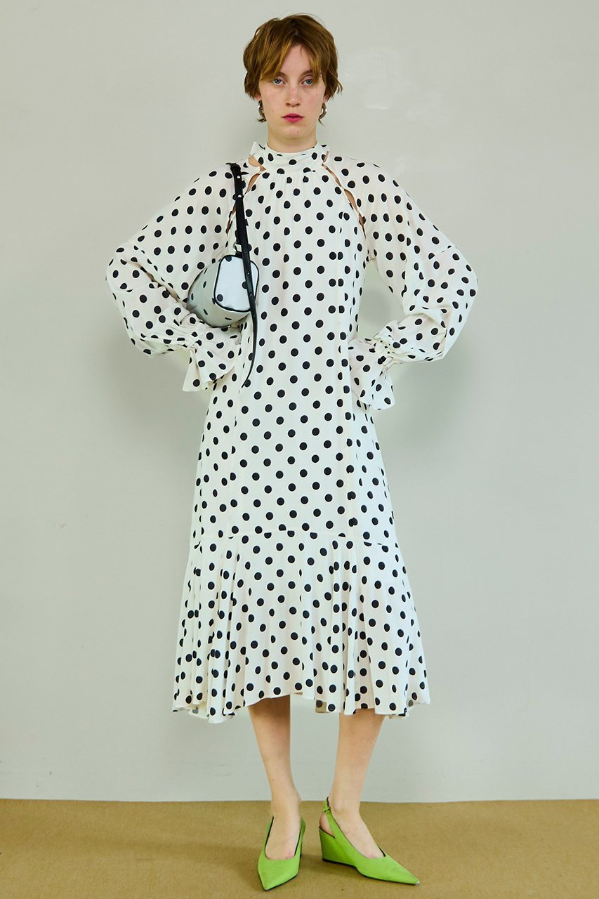 【メゾンスペシャル/MAISON SPECIAL】の2WAY Sleeve Dot One-Piece/2WAYスリーブドットワンピース 人気、トレンドファッション・服の通販 founy(ファニー) 　ファッション　Fashion　レディースファッション　Fashion for Women　ワンピース　Dresses　チュニック　Tunic Tops & Dresses　春　Spring　スタンド　Stand Collar, Upright Stand　スラックス　Slacks, Dress Pants　チュニック　Tunic, Long Top　デニム　Denim, Jeans Material　ドット　Polka Dot, Dot Pattern　ドレス　Dress, One-Piece　ボトム　Bottoms, Lower Wear　リボン　Ribbon, Bow　ロング　Long, Long-Length　S/S・春夏　SS, Spring/Summer, Warm Season　おすすめ　Recommended / Our Picks　夏　Summer　2026年　2026　other-8|ID: prp329100004807505 ipo3291000000036138651