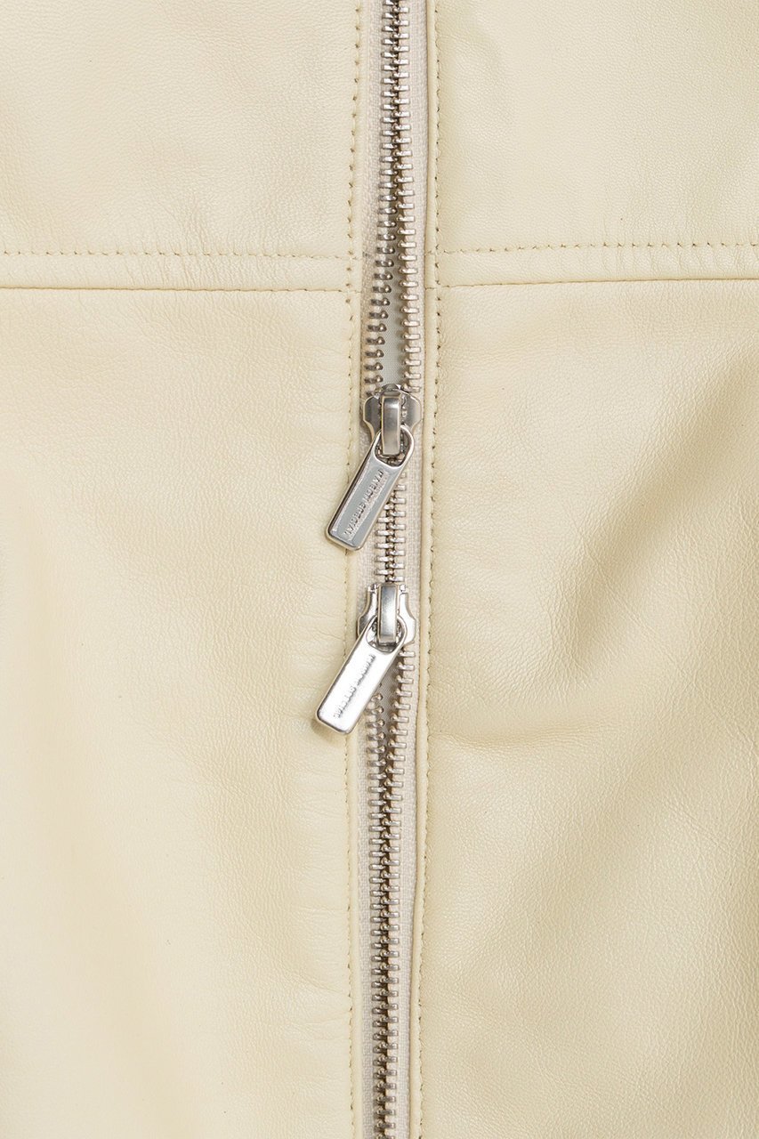 【メゾンスペシャル/MAISON SPECIAL】のVoluminous Leather Blouson/ボリューミーレザーブルゾン 人気、トレンドファッション・服の通販 founy(ファニー) ファッション Fashion レディースファッション Fashion for Women アウター Coat / Outerwear Collection レディースジャケット・軽アウター Jackets ブルゾンジャケット・スポーティアウター Blouson Jackets 2026年 2026 ジャケット Jacket, Outerwear スラックス Slacks, Dress Pants デニム Denim, Jeans Material フェミニン Feminine, Girly フォルム Silhouette, Form ブルゾン Blouson, Bomber Jacket 今季 This Season, Current Season 夏 Summer 春 Spring S/S・春夏 SS, Spring/Summer, Warm Season other-4|ID: prp329100004807512 ipo3291000000034886359