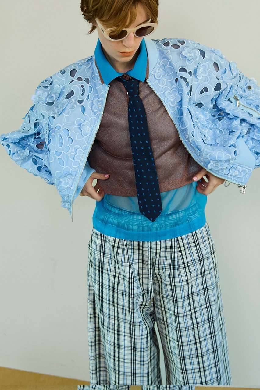 【メゾンスペシャル/MAISON SPECIAL】のCut-Off Flower MA-1/カットオフフラワーMA-1 人気、トレンドファッション・服の通販 founy(ファニー) ファッション Fashion レディースファッション Fashion for Women アウター Coat / Outerwear Collection レディースジャケット・軽アウター Jackets ブルゾンジャケット・スポーティアウター Blouson Jackets MA-1ジャケット MA-1 Bomber Jackets / Flight Jackets 春 Spring カットオフ Cut-Off Design コンパクト Compact, Small Size ショート Short, Short Length ジャケット Jacket, Outerwear スポーティ Sporty, Casual Athletic デニム Denim, Jeans Material バランス Balance, Style Balance パジャマ Pajamas, Sleepwear フラワー Flower, Floral ブルゾン Blouson, Bomber Jacket 別注 Limited Edition, Custom Order ミックス Mix, Mixed Style モチーフ Motif, Design Theme S/S・春夏 SS, Spring/Summer, Warm Season 夏 Summer 2026年 2026 other-2|ID: prp329100004807520 ipo3291000000034886436