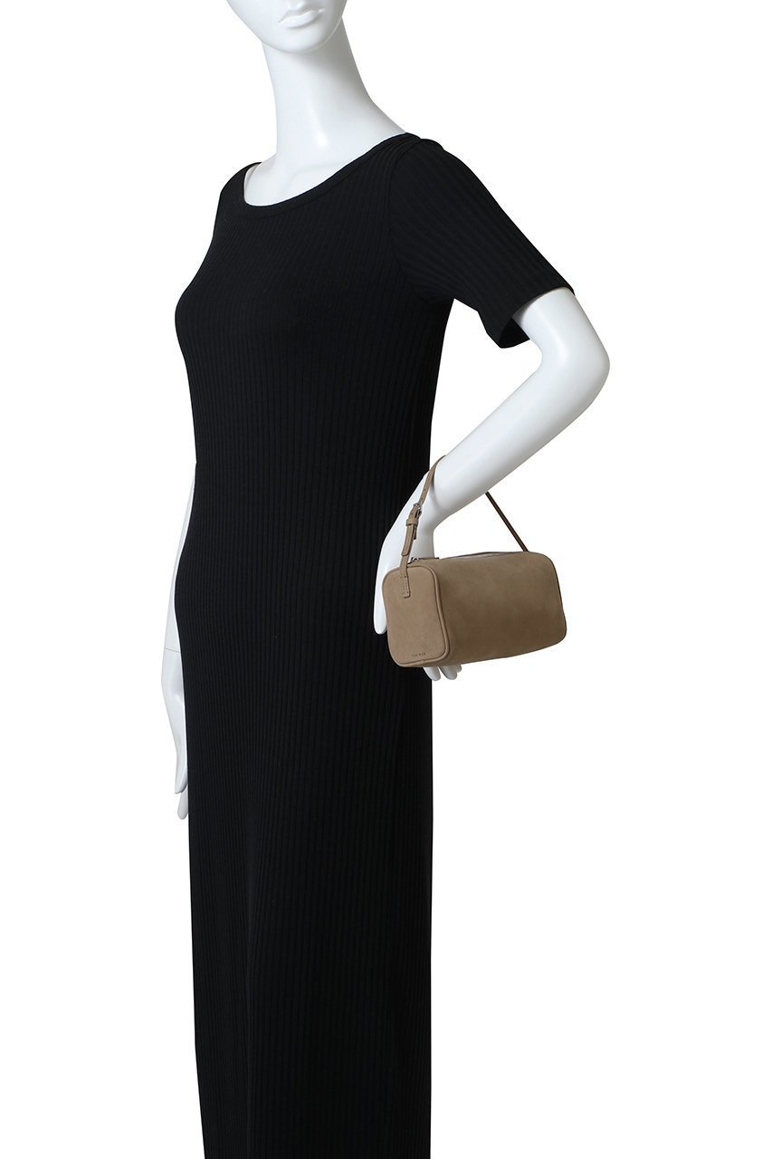 【ザ ロウ/THE ROW】の90 S BAG 人気、トレンドファッション・服の通販 founy(ファニー) 　ファッション　Fashion　レディースファッション　Fashion for Women　バッグ　Bags　コンパクト　Compact, Small Size　スマート　Smart, Elegant　パーティ　Party, Party Style　フォルム　Silhouette, Form　財布　Wallet, Purse　other-2|ID: prp329100004808662 ipo3291000000035895082