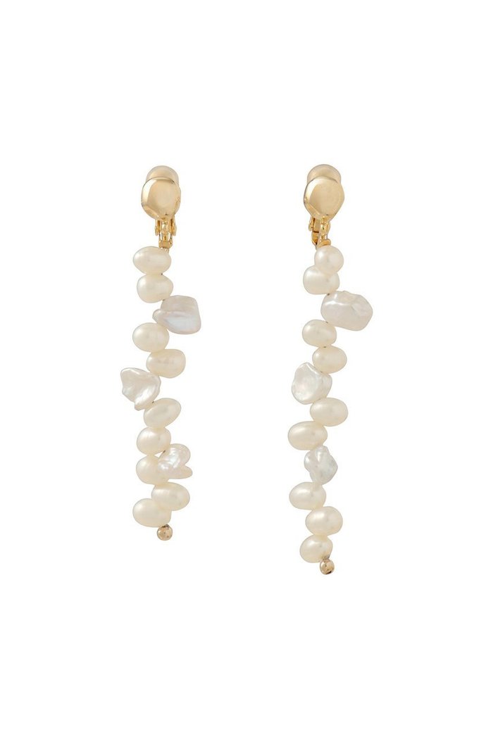 【アナイ/ANAYI】の淡水ケシパールイヤリング インテリア・キッズ・メンズ・レディースファッション・服の通販 founy(ファニー) https://founy.com/ ファッション Fashion レディースファッション Fashion for Women ジュエリー Jewelry ファッションリング Fashion Rings イヤリング・フープ・ドロップタイプ Hoop, Drop & Clip Earrings 2026年 2026 イヤリング Earrings オケージョン Occasion Wear パール Pearl, Pearl Accent フォルム Silhouette, Form エレガント 上品 Elegant 夏 Summer 春 Spring S/S・春夏 SS, Spring/Summer, Warm Season |ID: prp329100004809871 ipo3291000000036087626