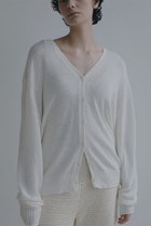 【エトレトウキョウ/ETRE TOKYO】のリリヤーンリネンVネックカーディガン 人気、トレンドファッション・服の通販 founy(ファニー) ファッション Fashion レディースファッション Fashion for Women トップス・カットソー Cut & Sew Tops ニット Knit Tops & Sweaters カーディガン・羽織り Layered Style Cardigans Vネックトップス V-Neck Tops / V-Cut Neckline Shirts 春 Spring カーディガン Cardigan, Knitwear シンプル Simple, Minimal とろみ Fluid, Flowy Fabric タンク Tank Top, Sleeveless Top バランス Balance, Style Balance フロント Front, Front Design ボトム Bottoms, Lower Wear リネン Linen, Linen Fabric S/S・春夏 SS, Spring/Summer, Warm Season 夏 Summer 2026年 2026 thumbnail ホワイト|ID: prp329100004809878 ipo3291000000034908193