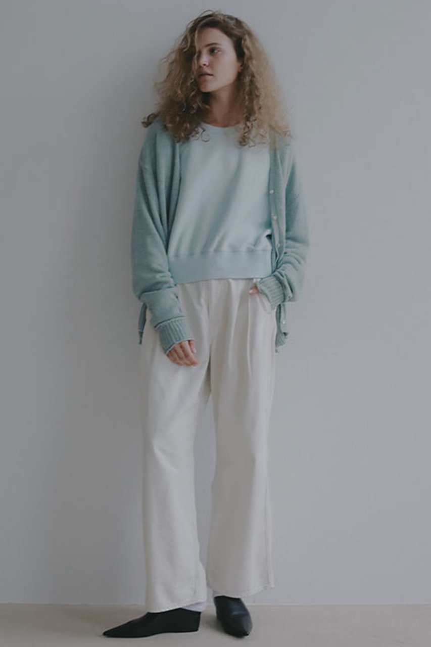 【エトレトウキョウ/ETRE TOKYO】のリリヤーンリネンVネックカーディガン 人気、トレンドファッション・服の通販 founy(ファニー) 　ファッション　Fashion　レディースファッション　Fashion for Women　トップス・カットソー　Cut & Sew Tops　ニット　Knit Tops & Sweaters　カーディガン・羽織り　Layered Style Cardigans　Vネックトップス　V-Neck Tops / V-Cut Neckline Shirts　春　Spring　カーディガン　Cardigan, Knitwear　シンプル　Simple, Minimal　とろみ　Fluid, Flowy Fabric　タンク　Tank Top, Sleeveless Top　バランス　Balance, Style Balance　フロント　Front, Front Design　ボトム　Bottoms, Lower Wear　リネン　Linen, Linen Fabric　S/S・春夏　SS, Spring/Summer, Warm Season　夏　Summer　2026年　2026　other-8|ID: prp329100004809878 ipo3291000000034908202