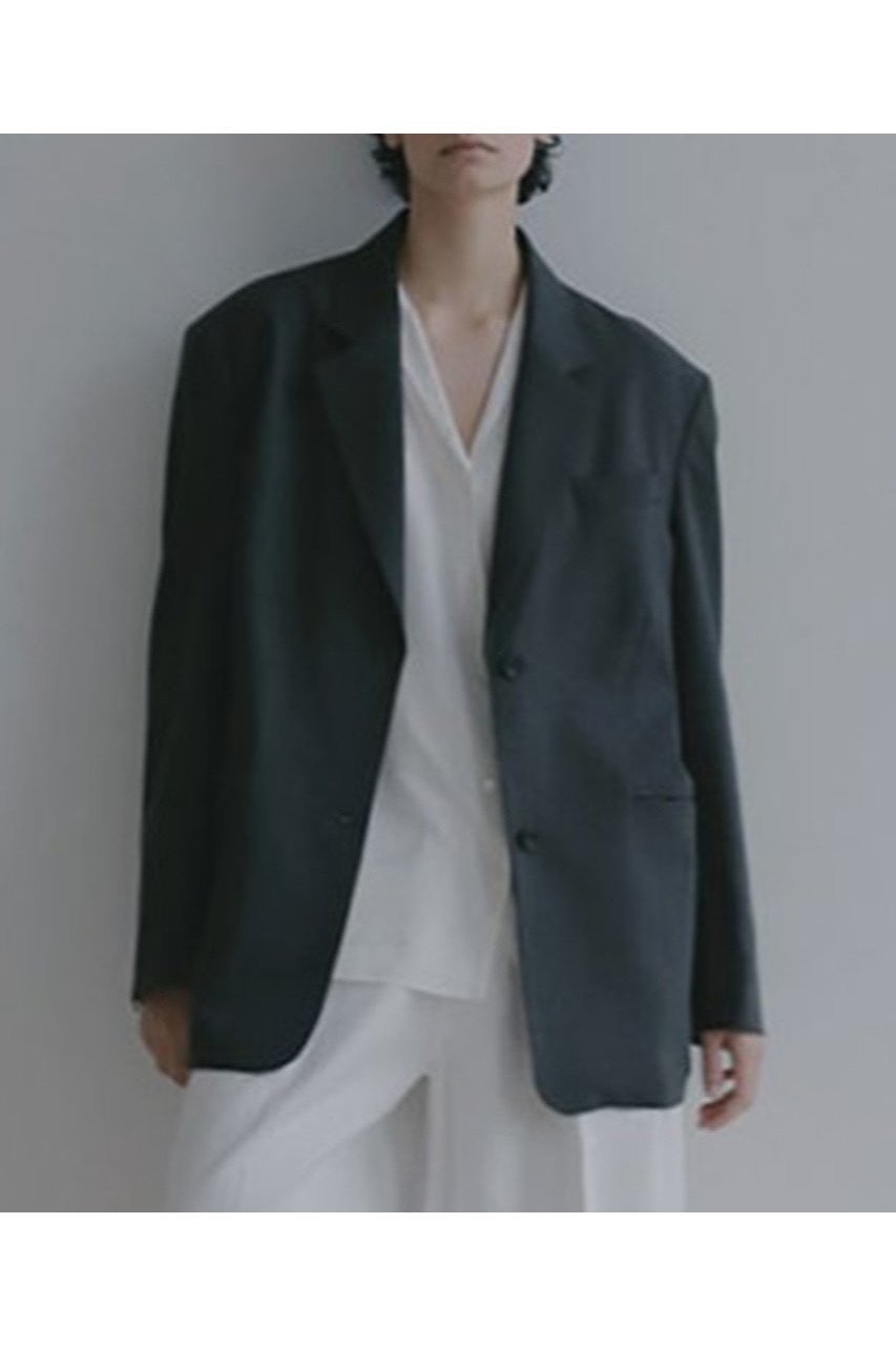 【エトレトウキョウ/ETRE TOKYO】のサイドベンツテーラードジャケット インテリア・キッズ・メンズ・レディースファッション・服の通販 founy(ファニー) ファッション Fashion レディースファッション Fashion for Women アウター Coat / Outerwear Collection レディースジャケット・軽アウター Jackets テーラードジャケット / 通勤・きれいめスタイル Tailored Jackets & Blazers インナー Innerwear 春 Spring キャミ Camisole, Cami Top ジャケット Jacket, Outerwear タンク Tank Top, Sleeveless Top テーラード Tailored, Tailored Fit バランス Balance, Style Balance パターン Pattern, Design Print ファブリック Fabric, Textile フェミニン Feminine, Girly ボトム Bottoms, Lower Wear ワイド Wide, Wide Fit S/S・春夏 SS, Spring/Summer, Warm Season 夏 Summer 2026年 2026 グレー|ID: prp329100004809882 ipo3291000000034908235