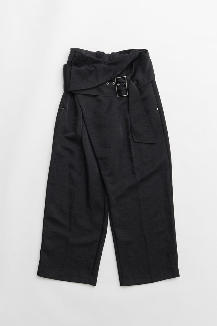 【プランク プロジェクト/PRANK PROJECT】のワイドベルトパンツ インテリア・キッズ・メンズ・レディースファッション・服の通販 founy(ファニー) https://founy.com/ ファッション Fashion レディースファッション Fashion for Women パンツ Pants & Trousers ベルト&ウエストマーク Belts & Waist Accessories 2026年 2026 アシンメトリー Asymmetrical Style ツイル Twist, Twisted Detail ベーシック Basic, Essential ルーズ Loose, Oversized エレガント 上品 Elegant 夏 Summer 春 Spring S/S・春夏 SS, Spring/Summer, Warm Season |ID: prp329100004809931 ipo3291000000034908874