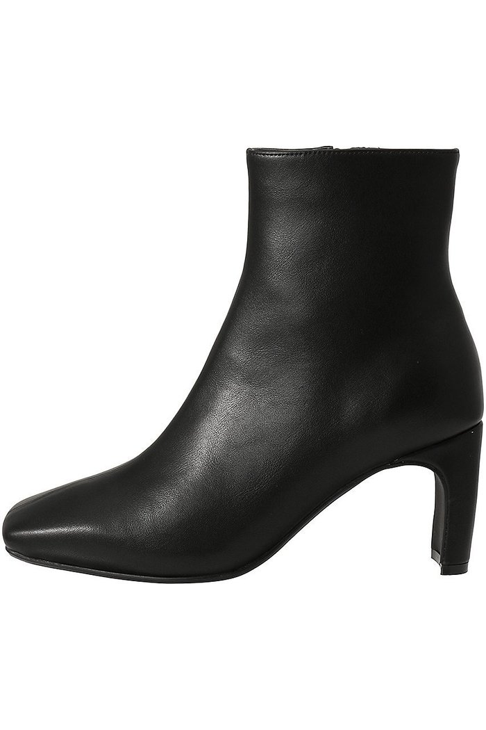 【メゾンスペシャル/MAISON SPECIAL】のスクエアプレーンショートブーツ インテリア・キッズ・メンズ・レディースファッション・服の通販 founy(ファニー) https://founy.com/ ファッション Fashion レディースファッション Fashion for Women おすすめ Recommended / Our Picks エナメル Patent Leather クッション Cushion, Throw Pillow ショート Short, Short Length シンプル Simple, Minimal フィット Fit, Slim Fit メタリック Metallic, Shiny Finish ワイド Wide, Wide Fit 定番 Standard, Basic Item |ID: prp329100004809936 ipo3291000000034909040