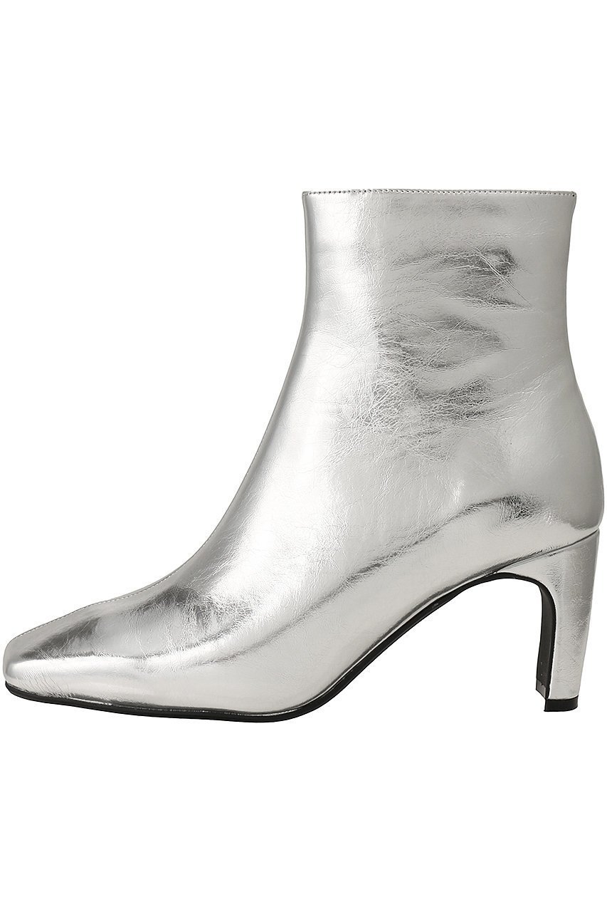 【メゾンスペシャル/MAISON SPECIAL】のスクエアプレーンショートブーツ インテリア・キッズ・メンズ・レディースファッション・服の通販 founy(ファニー) 　ファッション　Fashion　レディースファッション　Fashion for Women　おすすめ　Recommended / Our Picks　エナメル　Patent Leather　クッション　Cushion, Throw Pillow　ショート　Short, Short Length　シンプル　Simple, Minimal　フィット　Fit, Slim Fit　メタリック　Metallic, Shiny Finish　ワイド　Wide, Wide Fit　定番　Standard, Basic Item　SLV(シルバー)|ID: prp329100004809936 ipo3291000000034909043