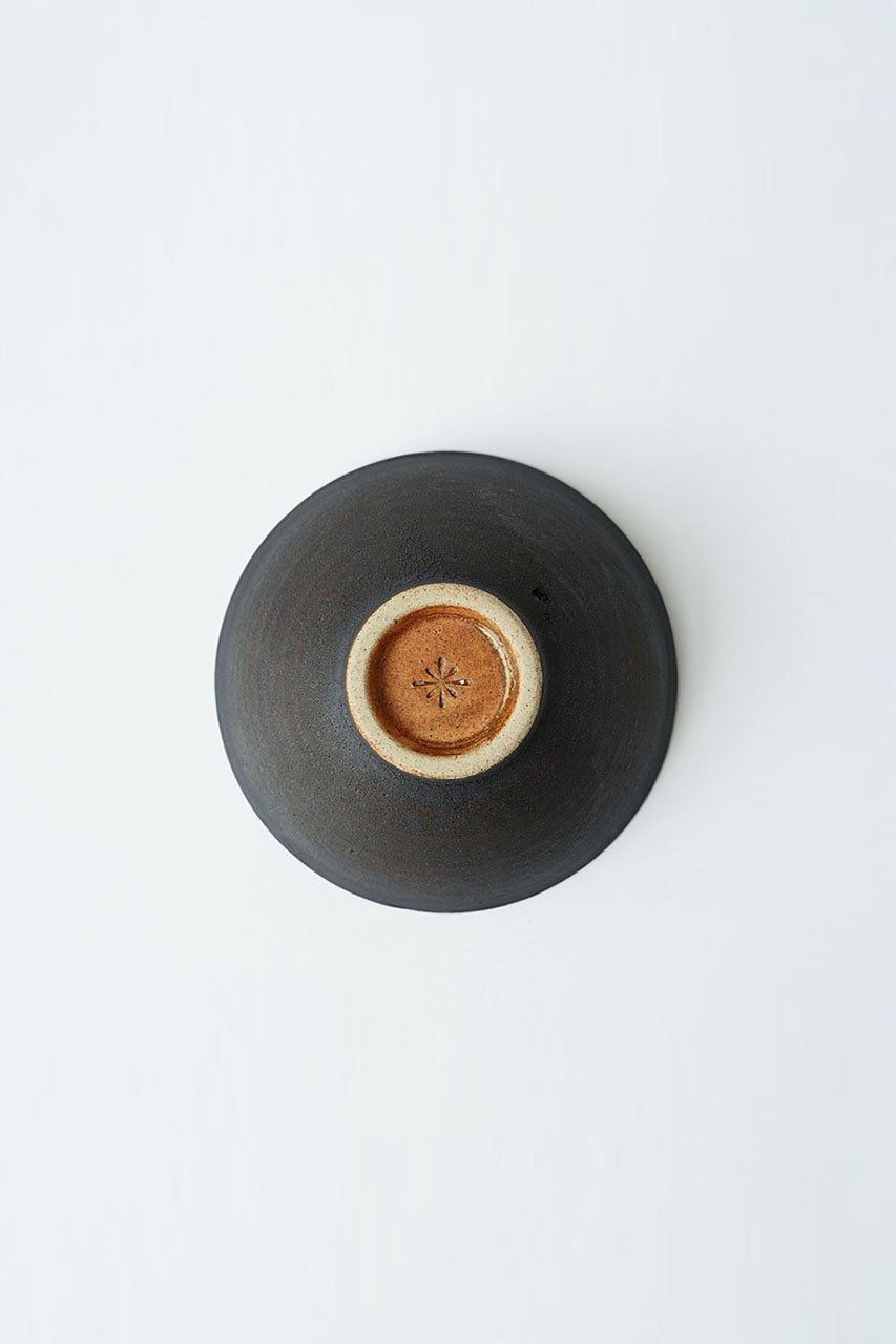 【アメノイエ/amenoie / GOODS】の兵山窯 錆巻き なごみ碗 人気、トレンドファッション・服の通販 founy(ファニー) 　秋　Autumn　吸水　Absorbent, Quick-Dry　シンプル　Simple, Minimal　テーブル　Table, Dining Table　ホーム・キャンプ・アウトドア・お取り寄せ　Home Living / Home & Lifestyle / Camping Gear / Outdoor Camping　キッチン・ダイニング　Kitchen & Dining Essentials. Stylish & Functional Tableware　キッチン家電・キッチン用品　Kitchen Appliances & Tools　other-4|ID: prp329100004809979 ipo3291000000034910494