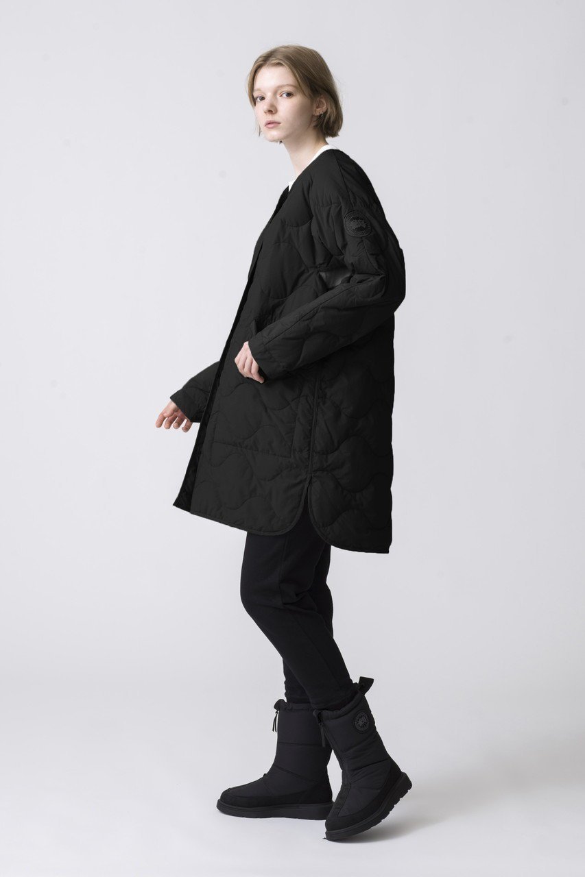 【カナダグース/CANADA GOOSE】の【日本限定】3595W Mayfield Jacket メイフィールドジャケット 人気、トレンドファッション・服の通販 founy(ファニー) 　ファッション　Fashion　レディースファッション　Fashion for Women　アウター　Coat / Outerwear Collection　コート・ロングコート・ピーコート　Long Coats, Peacoats & More　レディースジャケット・軽アウター　Jackets　インナー　Innerwear　春　Spring　秋　Autumn　キルト　Quilt, Quilted Fabric　コレクション　Collection, Seasonal Line　スタイリッシュ　Stylish, Fashionable　スプリング　Spring, Spring Collection　センター　Center, Center Line　ダウン　Down, Puffer　フロント　Front, Front Design　ポケット　Pocket, Pocket Detail　モダン　Modern, Contemporary　リップ　Lip, Lip Motif　新作・新入荷　New Arrivals / New In　other-3|ID: prp329100004810013 ipo3291000000034910982