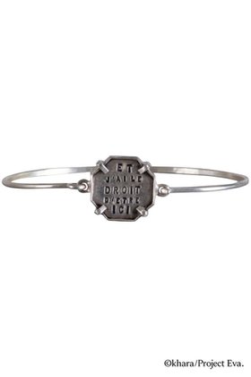 【アッシュ ペー フランス/H.P.FRANCE】 【Serge Thoraval】「新世紀エヴァンゲリオン」コラボ 碇シンジ 「Et j al le droit d etre ici!(僕はここにいてもいいんだ!)」バングル人気、トレンドファッション・服の通販 founy(ファニー) ファッション Fashion レディースファッション Fashion for Women ジュエリー Jewelry チェーン＆カフブレスレット Cuff & Chain Bracelets バングル・カフブレスレット Bangles & Cuff Bracelets キャラクター Character, Licensed Characters コラボ Collaboration, Collab コレクション Collection, Seasonal Line シルバー Silver, Metallic Silver シンプル Simple, Minimal ジュエリー Jewelry, Accessories バングル Bangle, Bracelet メタル Metal, Metal Parts モチーフ Motif, Design Theme 新作・新入荷 New Arrivals / New In ビジネス 仕事 通勤 Business / Work / Commuting |ID:prp329100004810894