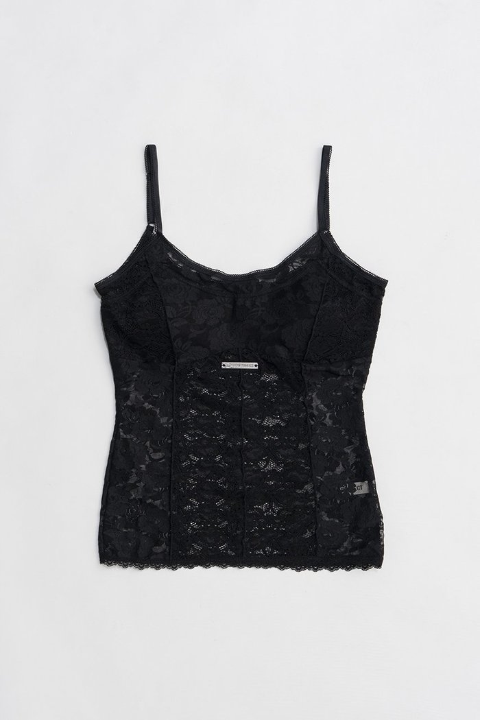 【プランク プロジェクト/PRANK PROJECT】のカップインレースキャミ インテリア・キッズ・メンズ・レディースファッション・服の通販 founy(ファニー) https://founy.com/ ファッション Fashion レディースファッション Fashion for Women トップス・カットソー Cut & Sew Tops キャミソール&ノースリーブ Camisoles & Sleeveless Tops シャツ・ブラウス・オフィスカジュアル Elegant Blouses & Button-Ups ロングTシャツ・Tシャツ Longline T-Shirts & Tees カットソー・ベーシックTシャツ Cut-and-Sewn Tops / Stretch Tees & Basics おすすめ Recommended / Our Picks インナー Innerwear キャミソール Camisole, Spaghetti Strap Top ジャケット Jacket, Outerwear ストレッチ Stretch, Stretchy Fabric タンク Tank Top, Sleeveless Top フィット Fit, Slim Fit レース Lace, Lace Fabric 新作・新入荷 New Arrivals / New In |ID: prp329100004811950 ipo3291000000034930727