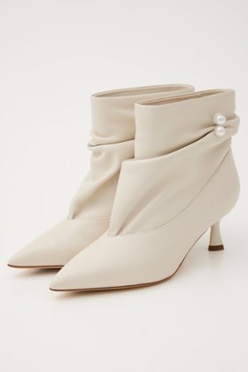 【スタッカート/STACCATO】のサイドビーンズルーズブーティー 人気、トレンドファッション・服の通販 founy(ファニー) ファッション Fashion レディースファッション Fashion for Women おすすめ Recommended / Our Picks ショート Short, Short Length スリム Slim, Slim Fit トレンド Trend, Trending Now パール Pearl, Pearl Accent ワイド Wide, Wide Fit 今季 This Season, Current Season |ID:prp329100004812844