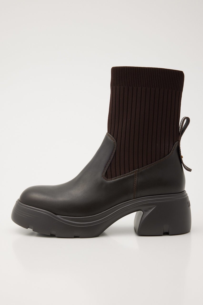 【スタッカート/STACCATO】のコロネリブニットコンビブーツ 人気、トレンドファッション・服の通販 founy(ファニー) 　ファッション　Fashion　レディースファッション　Fashion for Women　ショート　Short, Short Length　トレンド　Trend, Trending Now　フィット　Fit, Slim Fit　リブニット　Rib Knit, Ribbed Knit　軽量　Lightweight, Ultra Light　other-2|ID: prp329100004812848 ipo3291000000034940265