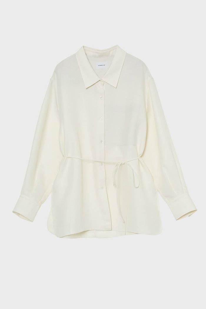 【スタニングルアー/STUNNING LURE】の【12/24 11:00販売開始】rバックスリットシャツ インテリア・キッズ・メンズ・レディースファッション・服の通販 founy(ファニー) https://founy.com/ ファッション Fashion レディースファッション Fashion for Women トップス・カットソー Cut & Sew Tops シャツ・ブラウス・オフィスカジュアル Elegant Blouses & Button-Ups バッグ Bags 2026年 2026 スリット Slit, Slit Detail スリーブ Sleeve, Long Sleeve / Short Sleeve モダン Modern, Contemporary ロング Long, Long-Length エレガント 上品 Elegant 夏 Summer 春 Spring S/S・春夏 SS, Spring/Summer, Warm Season |ID: prp329100004813705 ipo3291000000034951935