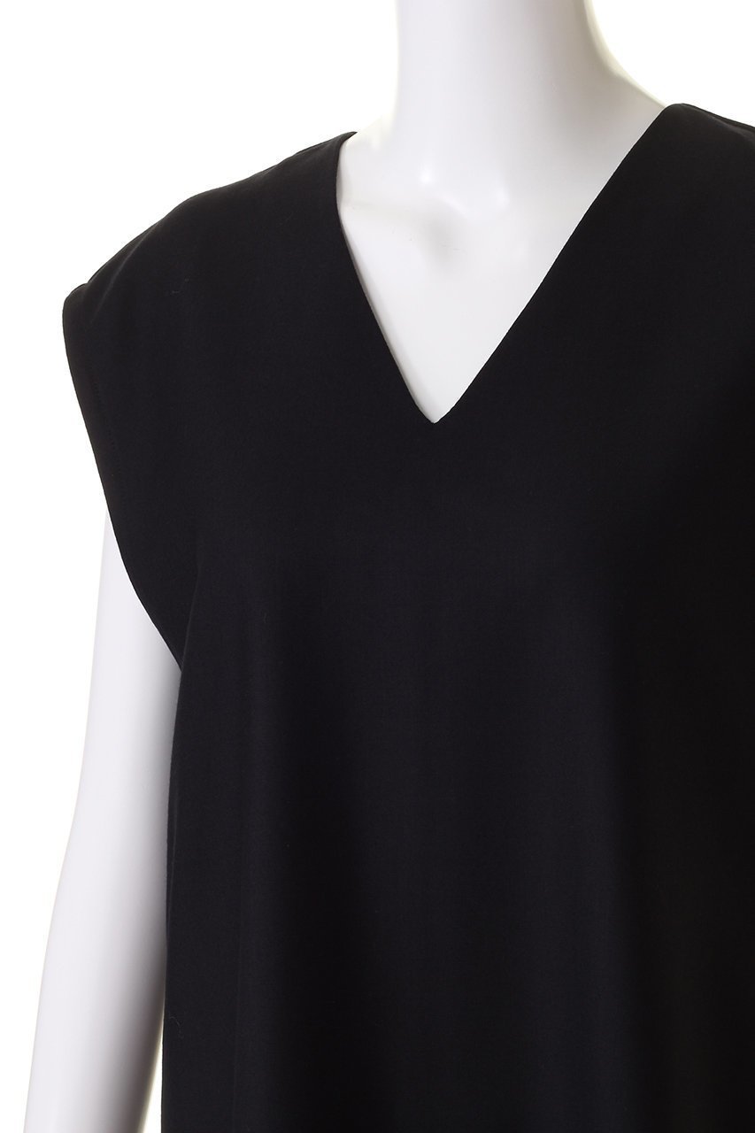 【ミディウミソリッド/MIDIUMISOLID】のwool v/neck vest ベスト 人気、トレンドファッション・服の通販 founy(ファニー) 　ファッション　Fashion　レディースファッション　Fashion for Women　トップス・カットソー　Cut & Sew Tops　ニット　Knit Tops & Sweaters　ベスト&ジレ / 重ね着スタイル　Vests & Gilets　カジュアルプルオーバー・ニットトップス　Pullovers & Knit Tops / Casual Pullovers　シンプル　Simple, Minimal　スリーブ　Sleeve, Long Sleeve / Short Sleeve　ベスト　Vest, Waistcoat　定番　Standard, Basic Item　other-5|ID: prp329100004814736 ipo3291000000035883197