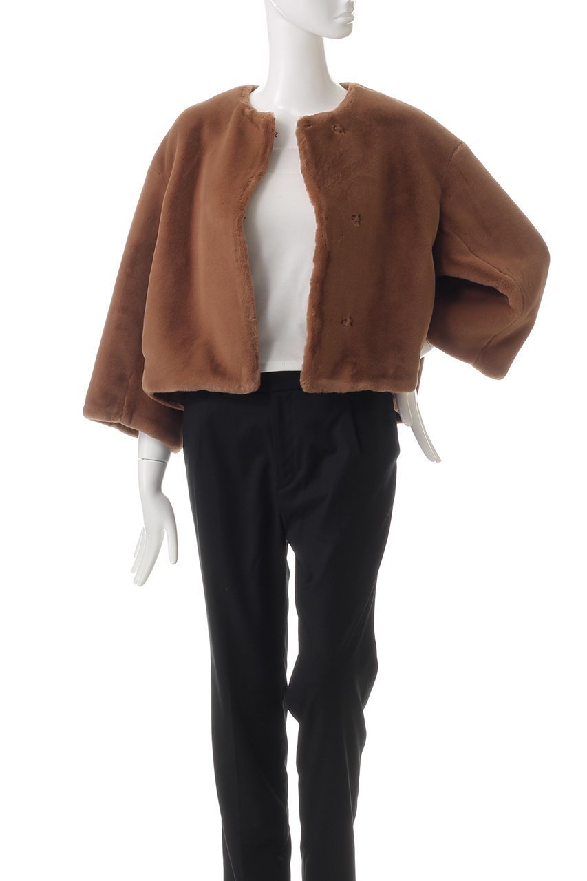 【ジェイドット/j.】のフェイクファーノーカラージャケット 人気、トレンドファッション・服の通販 founy(ファニー) 　ファッション　Fashion　レディースファッション　Fashion for Women　アウター　Coat / Outerwear Collection　レディースジャケット・軽アウター　Jackets　ノーカラージャケット / シンプル上品コーデ　Collarless Jackets　なめらか　Smooth, Silky Texture　ショート　Short, Short Length　ジャケット　Jacket, Outerwear　スリーブ　Sleeve, Long Sleeve / Short Sleeve　パーティ　Party, Party Style　フェイクファー　Faux Fur, Imitation Fur　フォルム　Silhouette, Form　フレア　Flare, Flared　ボトム　Bottoms, Lower Wear　リュクス　Luxury, Elegant, High-End, Chic　エレガント 上品　Elegant　今季　This Season, Current Season　other-7|ID: prp329100004815938 ipo3291000000034980374