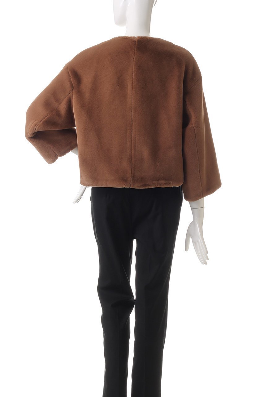【ジェイドット/j.】のフェイクファーノーカラージャケット 人気、トレンドファッション・服の通販 founy(ファニー) 　ファッション　Fashion　レディースファッション　Fashion for Women　アウター　Coat / Outerwear Collection　レディースジャケット・軽アウター　Jackets　ノーカラージャケット / シンプル上品コーデ　Collarless Jackets　なめらか　Smooth, Silky Texture　ショート　Short, Short Length　ジャケット　Jacket, Outerwear　スリーブ　Sleeve, Long Sleeve / Short Sleeve　パーティ　Party, Party Style　フェイクファー　Faux Fur, Imitation Fur　フォルム　Silhouette, Form　フレア　Flare, Flared　ボトム　Bottoms, Lower Wear　リュクス　Luxury, Elegant, High-End, Chic　エレガント 上品　Elegant　今季　This Season, Current Season　other-4|ID: prp329100004815938 ipo3291000000035906259