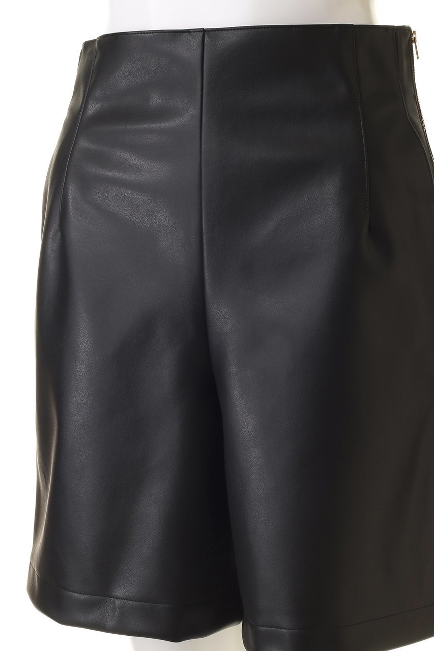 【ジェイドット/j.】のフェイクレザーショートパンツ 人気、トレンドファッション・服の通販 founy(ファニー) 　ファッション　Fashion　レディースファッション　Fashion for Women　パンツ　Pants & Trousers　ショートパンツ・ハーフパンツ　High-Waisted & Relaxed Shorts　ショート　Short, Short Length　ジャケット　Jacket, Outerwear　フェイクレザー　Faux Leather, PU Leather　フロント　Front, Front Design　ロング　Long, Long-Length　A/W・秋冬　Autumn/Winter　other-5|ID: prp329100004815962 ipo3291000000034980719