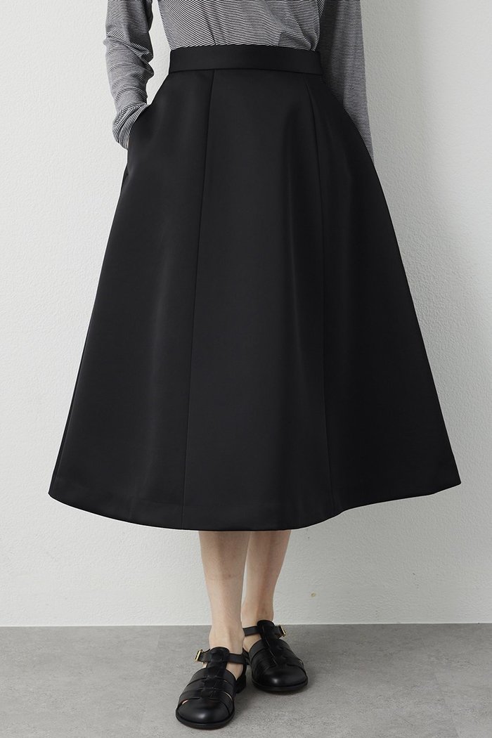 【ウィムガゼット/Whim Gazette】の【THE PAUSE】ボンディングフレアスカート インテリア・キッズ・メンズ・レディースファッション・服の通販 founy(ファニー) https://founy.com/ ファッション Fashion レディースファッション Fashion for Women スカート Skirts Aライン・フレアスカート A-Line & Flared Skirts 2026年 2026 エレガント 上品 Elegant サテン Satin, Glossy Fabric フレア Flare, Flared ボンディング Bonding, Bonded Fabric 夏 Summer 春 Spring S/S・春夏 SS, Spring/Summer, Warm Season |ID: prp329100004815975 ipo3291000000034981007