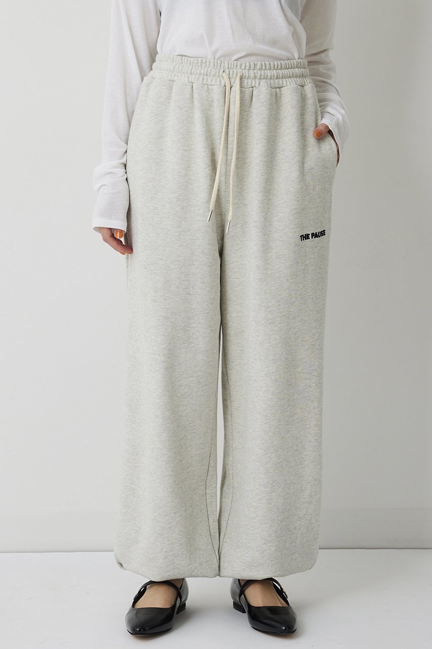 【ウィムガゼット/Whim Gazette】の【THE PAUSE】バルーンスウェットパンツ インテリア・キッズ・メンズ・レディースファッション・服の通販 founy(ファニー) 　ファッション　Fashion　レディースファッション　Fashion for Women　パンツ　Pants & Trousers　2026年　2026　おすすめ　Recommended / Our Picks　ジャケット　Jacket, Outerwear　スマート　Smart, Elegant　バルーン　Balloon, Balloon Silhouette　リラックス　Relax, Relaxed Fit　夏　Summer　春　Spring　S/S・春夏　SS, Spring/Summer, Warm Season　ライトグレー|ID: prp329100004815987 ipo3291000000034981124