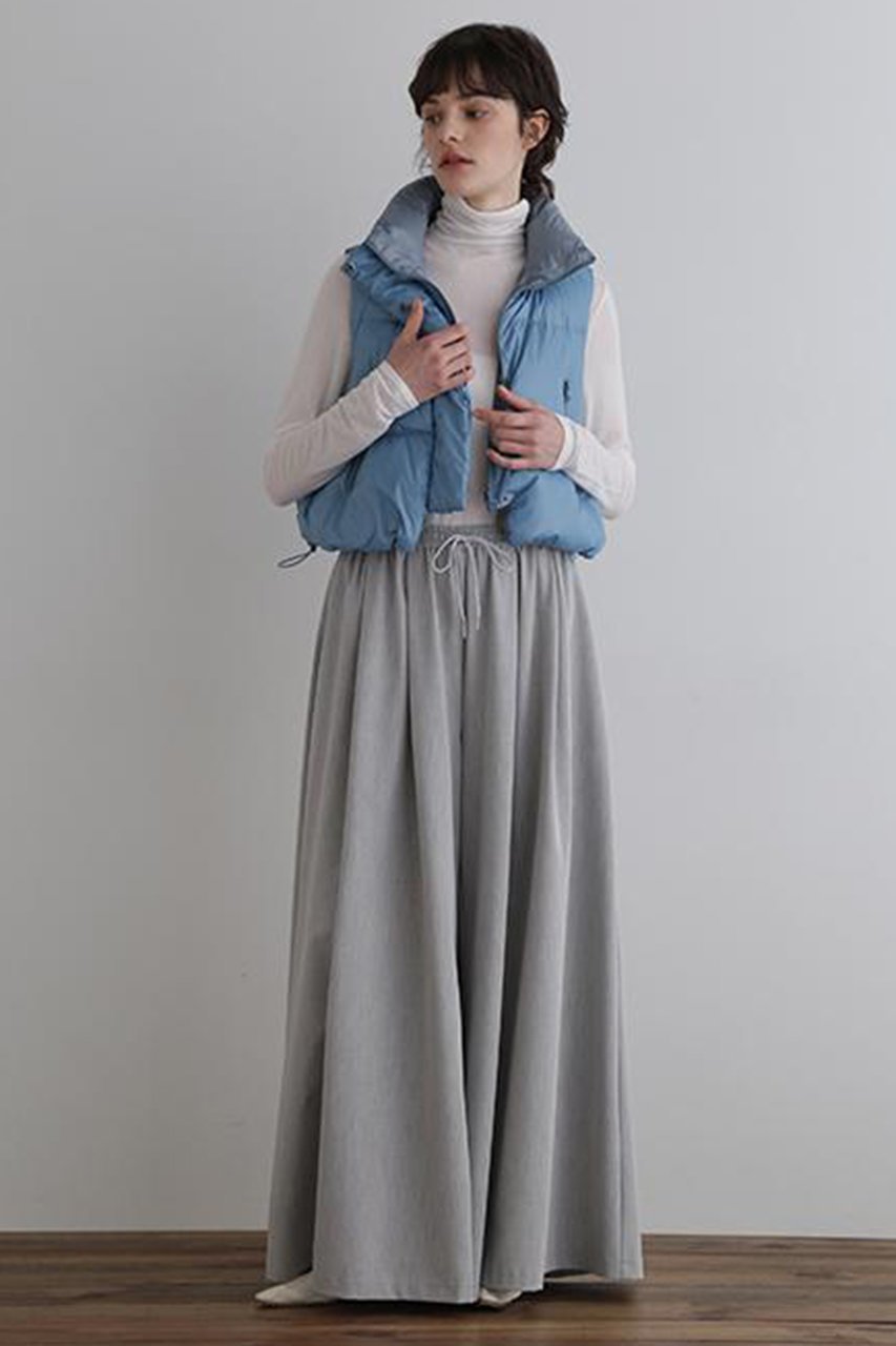 【ル フィル/LE PHIL】のリバーシブルボリュームダウンベスト 人気、トレンドファッション・服の通販 founy(ファニー) 　ファッション　Fashion　レディースファッション　Fashion for Women　アウター　Coat / Outerwear Collection　レディースジャケット・軽アウター　Jackets　アクセサリー　Fashion Accessories　ショート　Short, Short Length　ジャケット　Jacket, Outerwear　スタンダード　Standard, Basic　ダウン　Down, Puffer　ベスト　Vest, Waistcoat　リバーシブル　Reversible, Two-Sided　再入荷　Restock / Back in Stock　other-3|ID: prp329100004815995 ipo3291000000034981203