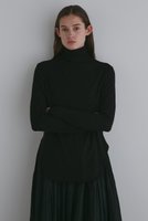 【ル フィル/LE PHIL】の《LE PHIL》シアージャージー 人気、トレンドファッション・服の通販 founy(ファニー) ファッション Fashion レディースファッション Fashion for Women トップス・カットソー Cut & Sew Tops シャツ・ブラウス・オフィスカジュアル Elegant Blouses & Button-Ups ロングTシャツ・Tシャツ Longline T-Shirts & Tees カットソー・ベーシックTシャツ Cut-and-Sewn Tops / Stretch Tees & Basics なめらか Smooth, Silky Texture インナー Innerwear シアー Sheer, See-Through シンプル Simple, Minimal スタンダード Standard, Basic スリーブ Sleeve, Long Sleeve / Short Sleeve ロング Long, Long-Length 再入荷 Restock / Back in Stock 秋 Autumn |ID:prp329100004816002