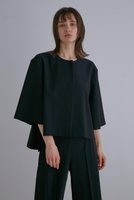 【ル フィル/LE PHIL】の《LE PHIL》2WAYツイルジャケット 人気、トレンドファッション・服の通販 founy(ファニー) ファッション Fashion レディースファッション Fashion for Women アウター Coat / Outerwear Collection レディースジャケット・軽アウター Jackets おすすめ Recommended / Our Picks カーディガン Cardigan, Knitwear グログラン Grosgrain, Grosgrain Ribbon サテン Satin, Glossy Fabric シンプル Simple, Minimal ジャケット Jacket, Outerwear スタンダード Standard, Basic セットアップ Set-Up, Coordinated Outfit ツイル Twist, Twisted Detail ドレープ Drape, Draping Fabric フロント Front, Front Design エレガント 上品 Elegant 再入荷 Restock / Back in Stock |ID:prp329100004816005