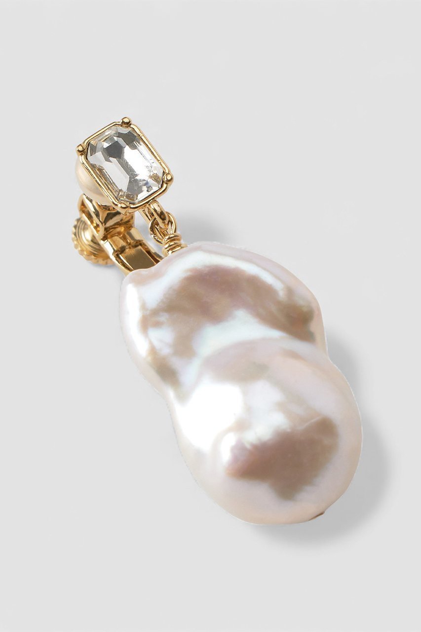 【アナイ/ANAYI】の淡水バロックパールイヤリング 人気、トレンドファッション・服の通販 founy(ファニー) 　ファッション　Fashion　レディースファッション　Fashion for Women　ジュエリー　Jewelry　ファッションリング　Fashion Rings　イヤリング・フープ・ドロップタイプ　Hoop, Drop & Clip Earrings　2026年　2026　イヤリング　Earrings　ガラス　Glass, Glassware　スクエア　Square, Square Shape　パール　Pearl, Pearl Accent　フォルム　Silhouette, Form　夏　Summer　春　Spring　S/S・春夏　SS, Spring/Summer, Warm Season　other-5|ID: prp329100004816900 ipo3291000000034988337