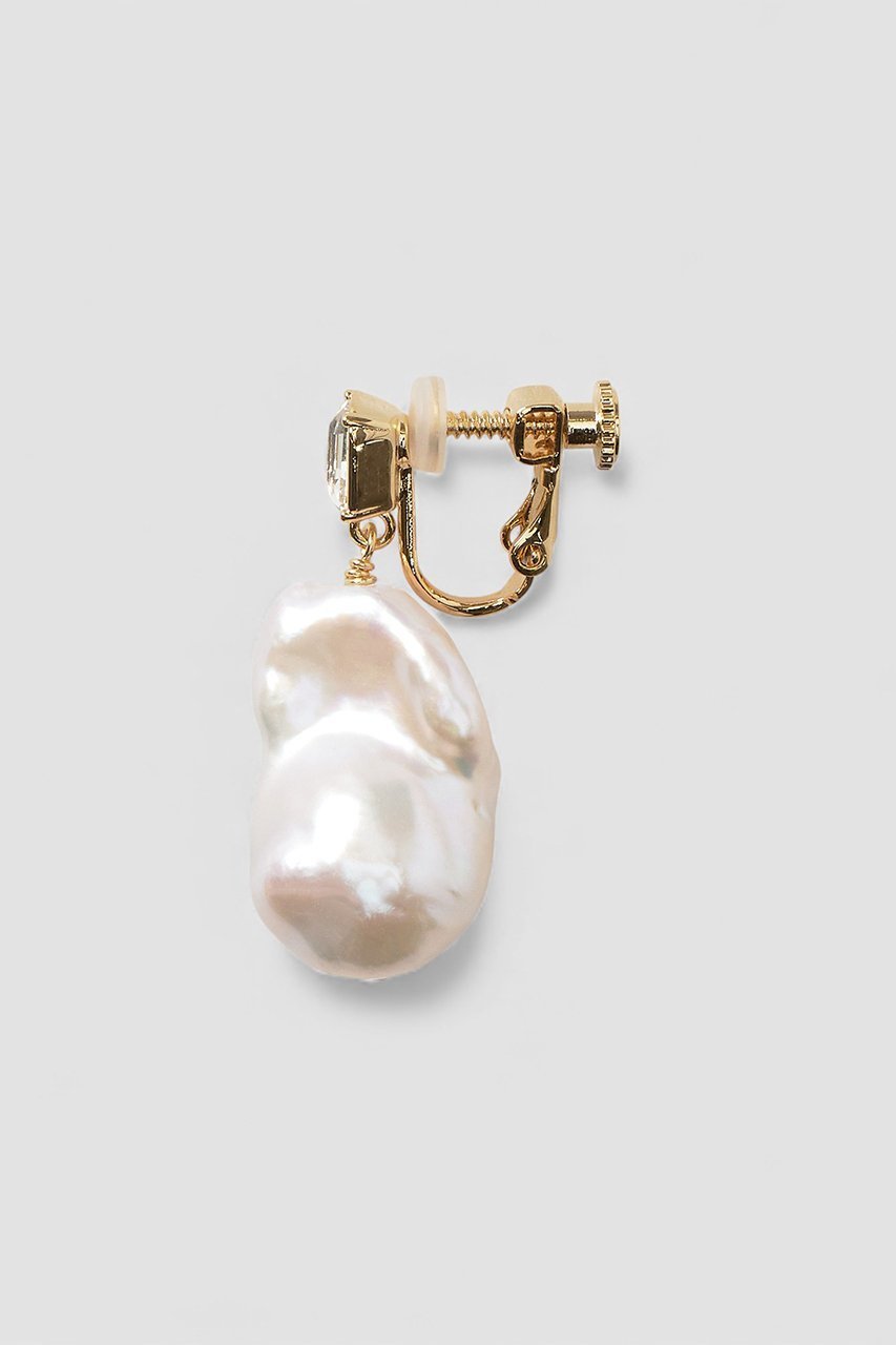 【アナイ/ANAYI】の淡水バロックパールイヤリング 人気、トレンドファッション・服の通販 founy(ファニー) 　ファッション　Fashion　レディースファッション　Fashion for Women　ジュエリー　Jewelry　ファッションリング　Fashion Rings　イヤリング・フープ・ドロップタイプ　Hoop, Drop & Clip Earrings　2026年　2026　イヤリング　Earrings　ガラス　Glass, Glassware　スクエア　Square, Square Shape　パール　Pearl, Pearl Accent　フォルム　Silhouette, Form　夏　Summer　春　Spring　S/S・春夏　SS, Spring/Summer, Warm Season　other-3|ID: prp329100004816900 ipo3291000000035696508