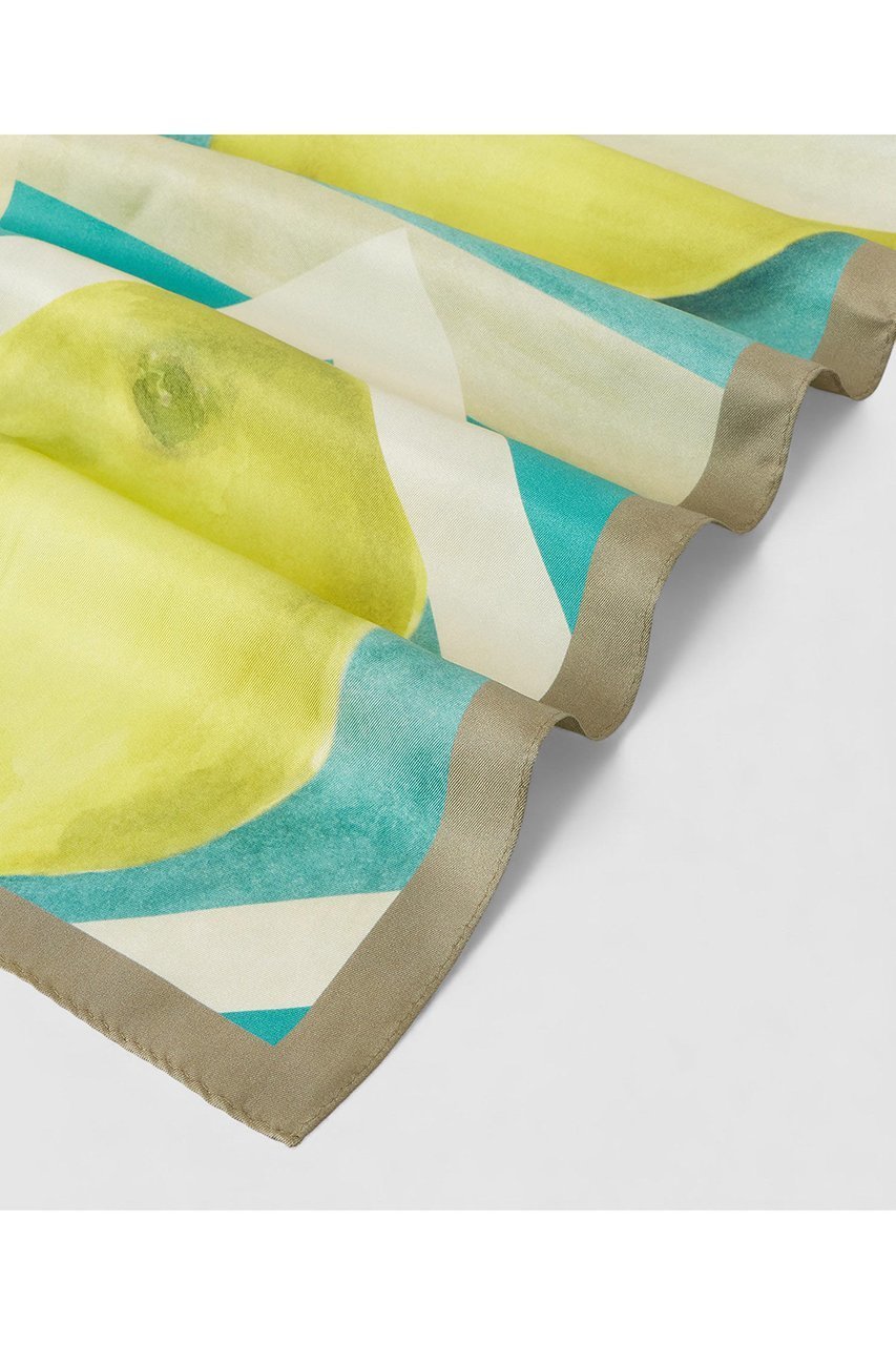 【アナイ/ANAYI】のレモンモチーフプリントスカーフ 人気、トレンドファッション・服の通販 founy(ファニー) 　ファッション　Fashion　レディースファッション　Fashion for Women　ストール　Soft & Warm Scarves　マフラー・スヌード / 冬小物の定番　Scarves & Mufflers　2026年　2026　スカーフ　Scarf, Neckwear　ストール　Stole, Wrap　プリント　Print, Printed Pattern　マフラー　Scarf, Muffler　モチーフ　Motif, Design Theme　夏　Summer　春　Spring　S/S・春夏　SS, Spring/Summer, Warm Season　other-4|ID: prp329100004816925 ipo3291000000035696548