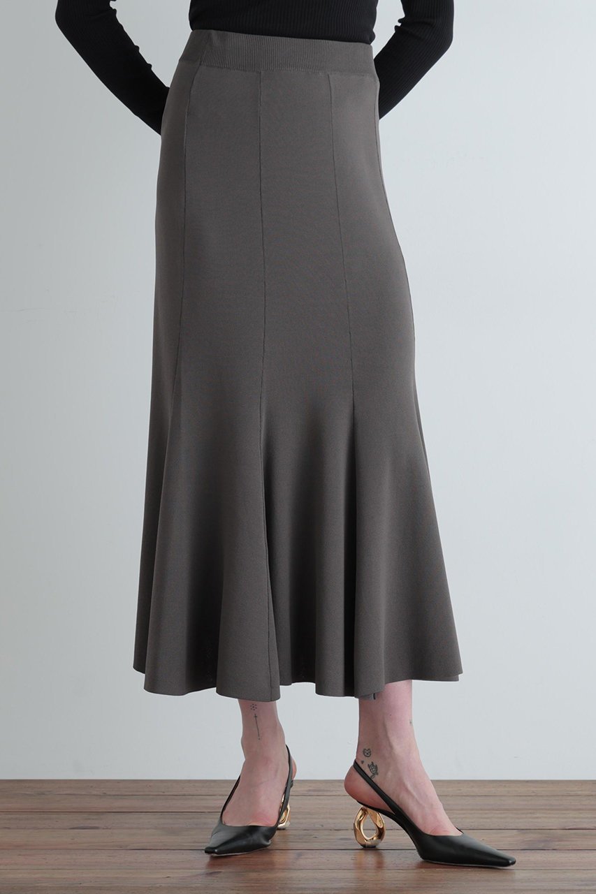 【ル フィル/LE PHIL】のVISレーヨンマーメイドスカート 人気、トレンドファッション・服の通販 founy(ファニー) 　ファッション　Fashion　レディースファッション　Fashion for Women　スカート　Skirts　コンパクト　Compact, Small Size　スタンダード　Standard, Basic　ドレープ　Drape, Draping Fabric　フォルム　Silhouette, Form　フレア　Flare, Flared　フロント　Front, Front Design　マーメイド　Mermaid, Fishtail Silhouette　エレガント 上品　Elegant　other-4|ID: prp329100004816931 ipo3291000000035783310