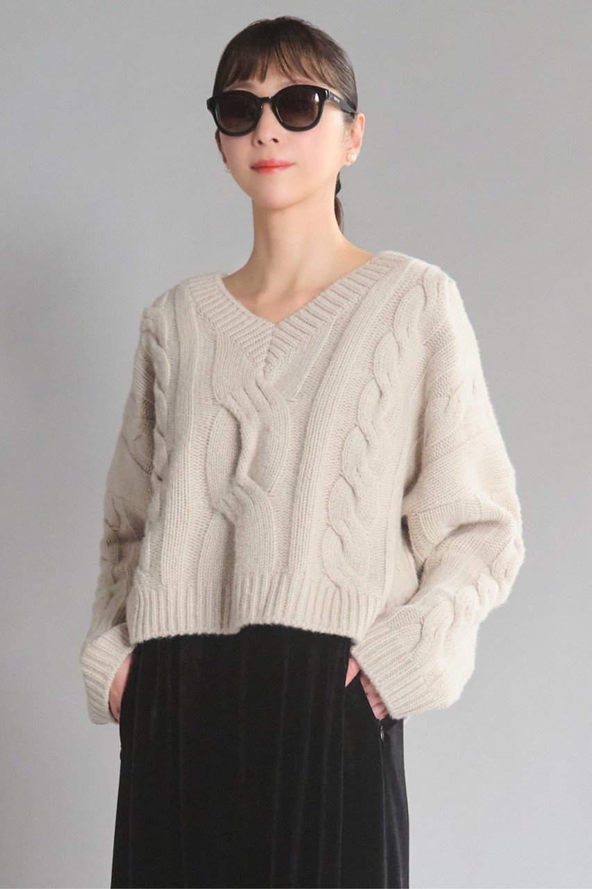 【デイジーリン/DAISY LIN】のふわとろ Cashmere Sweater “Daisy Twist” 人気、トレンドファッション・服の通販 founy(ファニー) 　ファッション　Fashion　レディースファッション　Fashion for Women　トップス・カットソー　Cut & Sew Tops　ニット　Knit Tops & Sweaters　レディースパーカー・カジュアルフーディー　Casual Hoodies & Sweatshirts　カジュアルプルオーバー・ニットトップス　Pullovers & Knit Tops / Casual Pullovers　スウェット・クルーネックトップス　Sweatshirts & Crewnecks / Relaxed Fit Sweat Tops　洗える　Machine Washable　シンプル　Simple, Minimal　なめらか　Smooth, Silky Texture　人気　Popular, Best Seller　バランス　Balance, Style Balance　パウダー　Powder, Soft Tone　ラグジュアリー　Luxury, Elegant　リラックス　Relax, Relaxed Fit　ローズ　Rose, Rose Motif　冬　Winter / This Winter　other-6|ID: prp329100004816955 ipo3291000000036207751