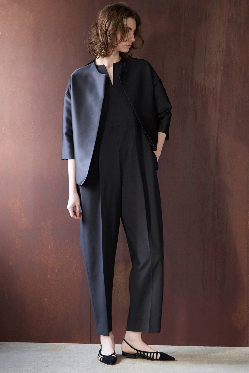 【マルティニーク/martinique】の【COGTHEBIGSMOKE】NATALY BALLOON ジャケット 人気、トレンドファッション・服の通販 founy(ファニー) ファッション Fashion レディースファッション Fashion for Women アウター Coat / Outerwear Collection レディースジャケット・軽アウター Jackets エレガント 上品 Elegant オケージョン Occasion Wear コレクション Collection, Seasonal Line サテン Satin, Glossy Fabric ジャケット Jacket, Outerwear ストレッチ Stretch, Stretchy Fabric センター Center, Center Line デニム Denim, Jeans Material トレンド Trend, Trending Now フォルム Silhouette, Form フロント Front, Front Design リアル Real, Realistic ロンドン London Style, British Inspired 日本製 Made In Japan other-4|ID: prp329100004816986 ipo3291000000036207896