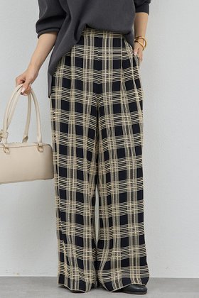 【ガリャルダガランテ/GALLARDAGALANTE】 ステッチチェックパンツ人気、トレンドファッション・服の通販 founy(ファニー) ファッション Fashion レディースファッション Fashion for Women パンツ Pants & Trousers 2026年 2026 チェック Check, Plaid, Tartan モダン Modern, Contemporary ワイド Wide, Wide Fit 夏 Summer 春 Spring S/S・春夏 SS, Spring/Summer, Warm Season |ID:prp329100004817019