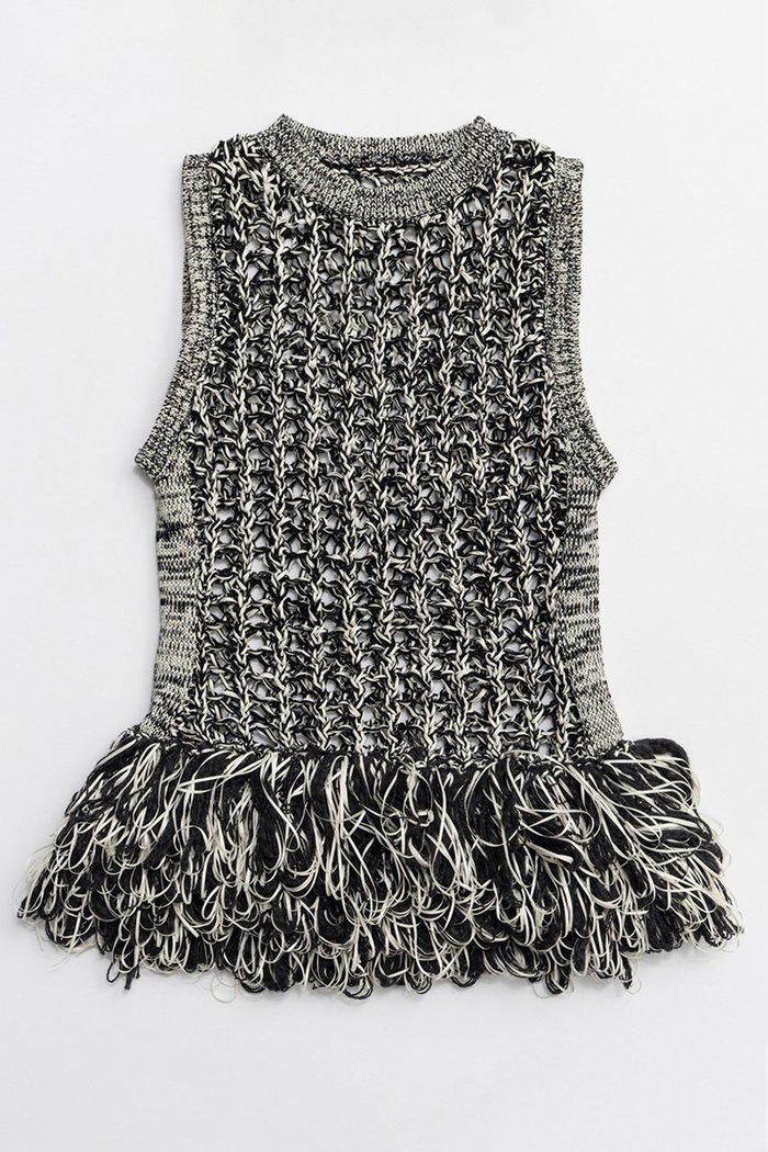 【メゾンスペシャル/MAISON SPECIAL】のFringe Mesh Vest/フリンジメッシュベスト インテリア・キッズ・メンズ・レディースファッション・服の通販 founy(ファニー) https://founy.com/ ファッション Fashion レディースファッション Fashion for Women アウター Coat / Outerwear Collection トップス・カットソー Cut & Sew Tops キャミソール&ノースリーブ Camisoles & Sleeveless Tops シャツ・ブラウス・オフィスカジュアル Elegant Blouses & Button-Ups ベスト&ジレ / 重ね着スタイル Vests & Gilets インナー Innerwear 春 Spring クロシェ Crochet, Knitted Lace シアー Sheer, See-Through 手編み Hand-Knitted, Handmade Knit ノースリーブ Sleeveless, No-Sleeve フリンジ Fringe, Tassel ベスト Vest, Waistcoat メッシュ Mesh, Net Fabric S/S・春夏 SS, Spring/Summer, Warm Season おすすめ Recommended / Our Picks 夏 Summer 2026年 2026 |ID: prp329100004818047 ipo3291000000035002923