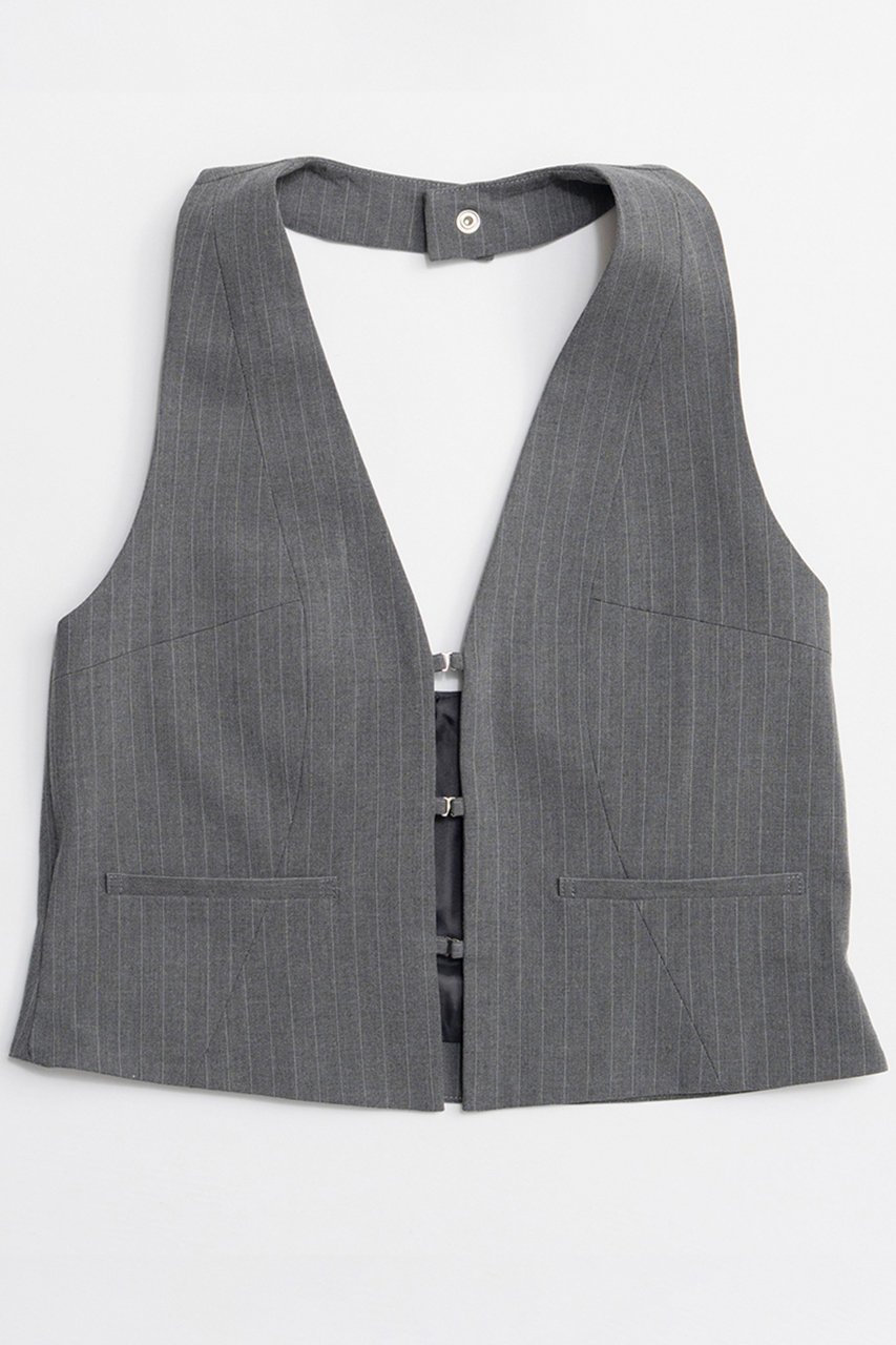 【メゾンスペシャル/MAISON SPECIAL】のSuiting Halter Neck Vest/スーチングホルターネックベスト インテリア・キッズ・メンズ・レディースファッション・服の通販 founy(ファニー) 　ファッション　Fashion　レディースファッション　Fashion for Women　アウター　Coat / Outerwear Collection　トップス・カットソー　Cut & Sew Tops　キャミソール&ノースリーブ　Camisoles & Sleeveless Tops　シャツ・ブラウス・オフィスカジュアル　Elegant Blouses & Button-Ups　ベスト&ジレ / 重ね着スタイル　Vests & Gilets　2026年　2026　カッティング　Cutting Detail　シルバー　Silver, Metallic Silver　ストライプ　Stripe, Striped Pattern　ノースリーブ　Sleeveless, No-Sleeve　フロント　Front, Front Design　夏　Summer　春　Spring　S/S・春夏　SS, Spring/Summer, Warm Season　GRY(グレー)|ID: prp329100004818053 ipo3291000000035774176