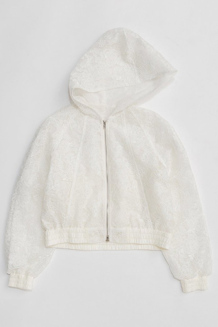 【メゾンスペシャル/MAISON SPECIAL】のTights Lace Parka/コードレースパーカー インテリア・キッズ・メンズ・レディースファッション・服の通販 founy(ファニー) https://founy.com/ ファッション Fashion レディースファッション Fashion for Women トップス・カットソー Cut & Sew Tops シャツ・ブラウス・オフィスカジュアル Elegant Blouses & Button-Ups レディースパーカー・カジュアルフーディー Casual Hoodies & Sweatshirts ロングTシャツ・Tシャツ Longline T-Shirts & Tees スウェット・クルーネックトップス Sweatshirts & Crewnecks / Relaxed Fit Sweat Tops カットソー・ベーシックTシャツ Cut-and-Sewn Tops / Stretch Tees & Basics タイツ&レッグウェア&美脚効果 Tights & Sheer Legwear インナー Innerwear 春 Spring キャミソール Camisole, Spaghetti Strap Top シンプル Simple, Minimal ジップ Zip, Zipper タンク Tank Top, Sleeveless Top パーカー Hoodie, Parka フェミニン Feminine, Girly ミックス Mix, Mixed Style レース Lace, Lace Fabric S/S・春夏 SS, Spring/Summer, Warm Season おすすめ Recommended / Our Picks 夏 Summer エレガント 上品 Elegant 2026年 2026 |ID: prp329100004818055 ipo3291000000035458065