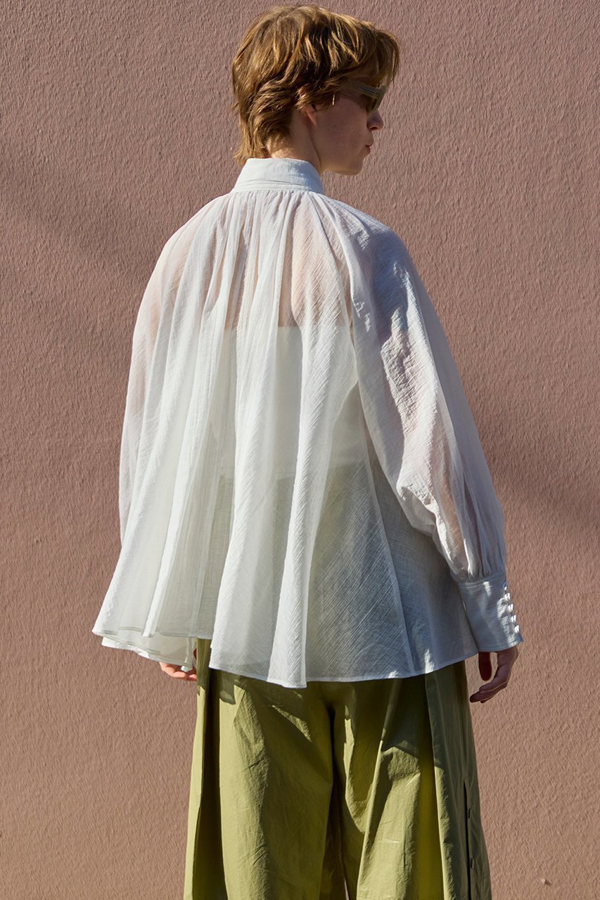 【メゾンスペシャル/MAISON SPECIAL】のV-neck voluminous blouse/タイ付Vネックボリュームブラウス 人気、トレンドファッション・服の通販 founy(ファニー) 　ファッション　Fashion　レディースファッション　Fashion for Women　トップス・カットソー　Cut & Sew Tops　シャツ・ブラウス・オフィスカジュアル　Elegant Blouses & Button-Ups　Vネックトップス　V-Neck Tops / V-Cut Neckline Shirts　春　Spring　キュプラ　Cupro, Eco Fabric　ストライプ　Stripe, Striped Pattern　スリーブ　Sleeve, Long Sleeve / Short Sleeve　チェック　Check, Plaid, Tartan　フラット　Flat, Flat Shoes　フロント　Front, Front Design　マフラー　Scarf, Muffler　リボン　Ribbon, Bow　ロング　Long, Long-Length　S/S・春夏　SS, Spring/Summer, Warm Season　夏　Summer　2026年　2026　other-6|ID: prp329100004818092 ipo3291000000035003320