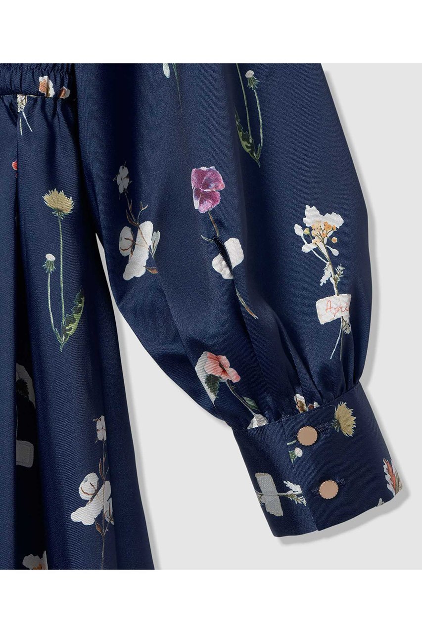 【アナイ/ANAYI】のボタニカルサテンプリントタック ワンピース 人気、トレンドファッション・服の通販 founy(ファニー) 　ファッション　Fashion　レディースファッション　Fashion for Women　ワンピース　Dresses　チュニック　Tunic Tops & Dresses　2026年　2026　クラシカル　Classical, Vintage-Inspired　チュニック　Tunic, Long Top　プリーツ　Pleats, Pleated　ボタニカル　Botanical, Floral Pattern　メタル　Metal, Metal Parts　モチーフ　Motif, Design Theme　ロング　Long, Long-Length　夏　Summer　春　Spring　S/S・春夏　SS, Spring/Summer, Warm Season　other-8|ID: prp329100004821413 ipo3291000000035681718