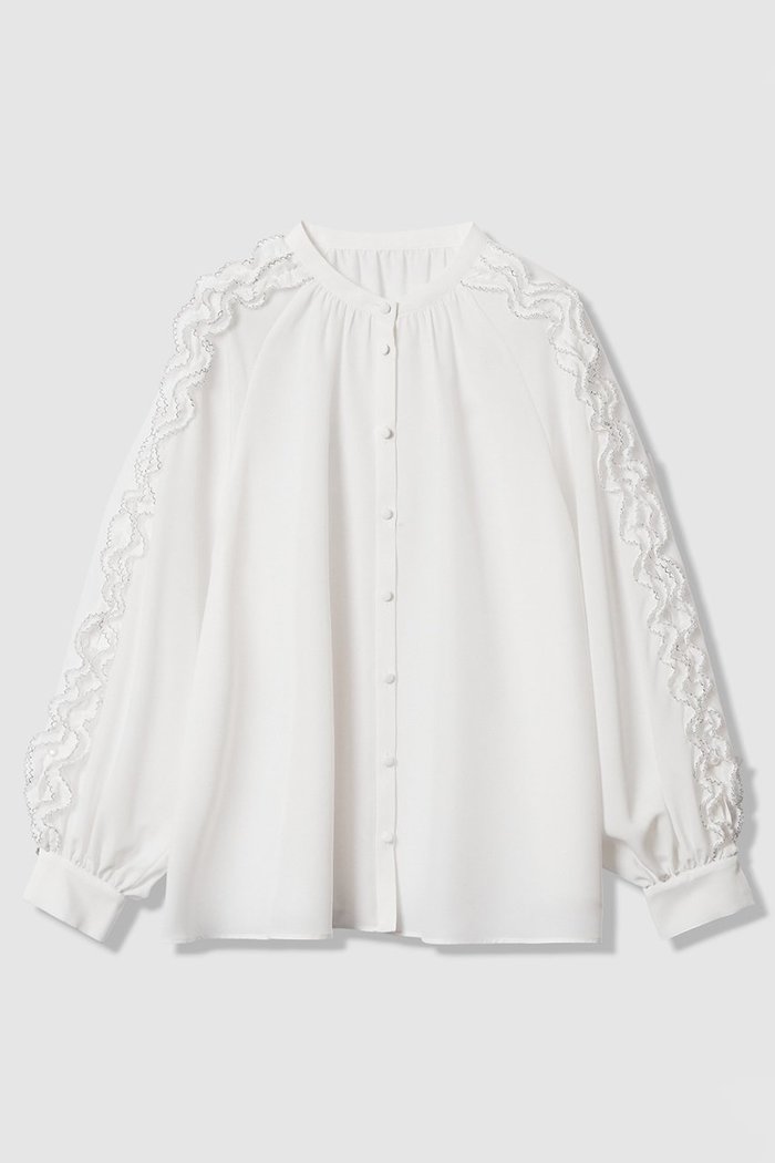 【アナイ/ANAYI】のピコスカラスリーブスリット ブラウス インテリア・キッズ・メンズ・レディースファッション・服の通販 founy(ファニー) https://founy.com/ ファッション Fashion レディースファッション Fashion for Women トップス・カットソー Cut & Sew Tops シャツ・ブラウス・オフィスカジュアル Elegant Blouses & Button-Ups 2026年 2026 おすすめ Recommended / Our Picks ギャザー Gathered, Ruffled シフォン Chiffon, Lightweight Fabric スカラップ Scallop, Scalloped Edge スリット Slit, Slit Detail スリーブ Sleeve, Long Sleeve / Short Sleeve ロング Long, Long-Length エレガント 上品 Elegant 夏 Summer 春 Spring S/S・春夏 SS, Spring/Summer, Warm Season |ID: prp329100004821418 ipo3291000000035730723