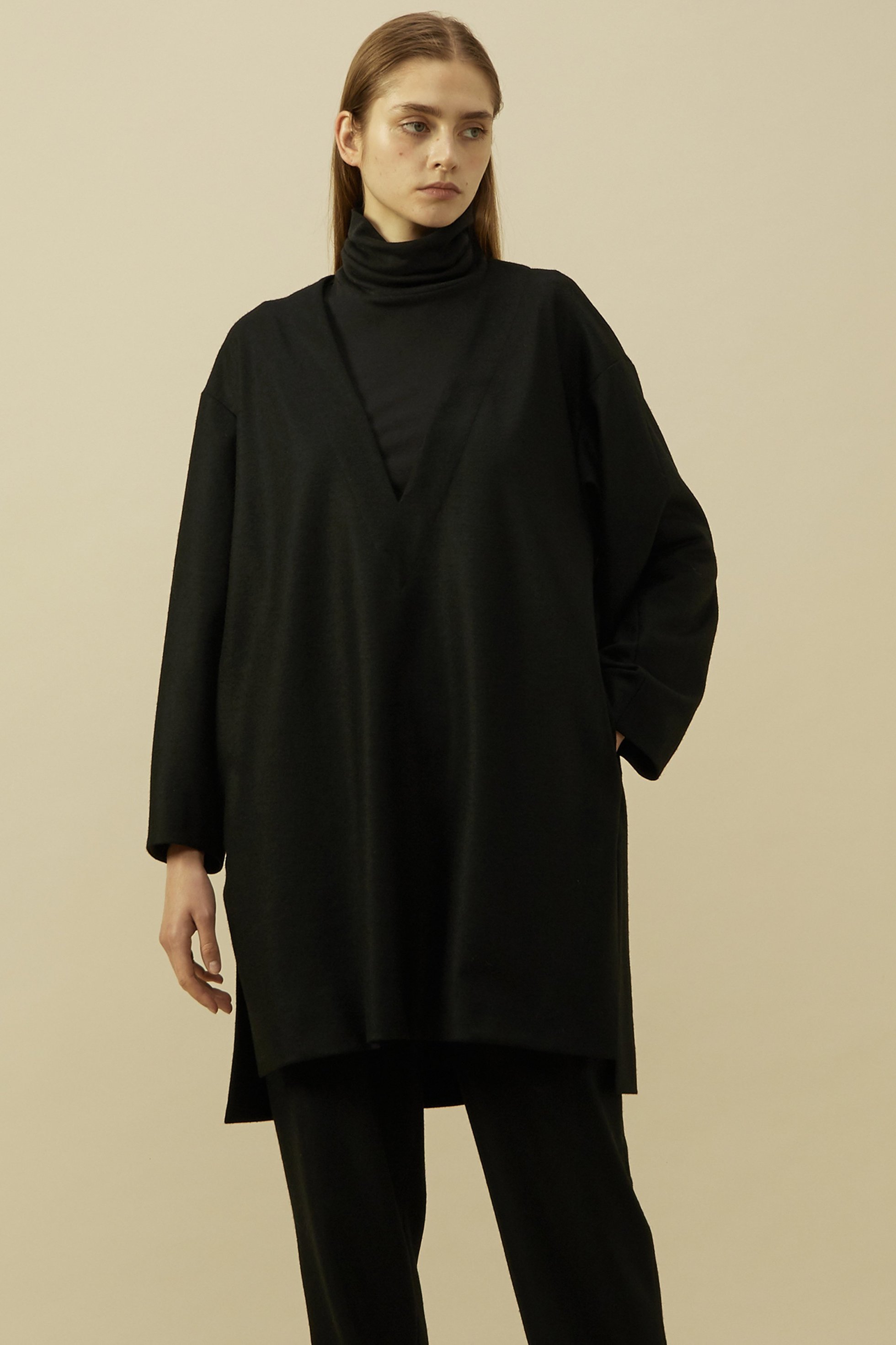 【プレインピープル/PLAIN PEOPLE】のバランサーキュラーミルドVネックチュニックドレス インテリア・キッズ・メンズ・レディースファッション・服の通販 founy(ファニー) 　ファッション　Fashion　レディースファッション　Fashion for Women　ワンピース　Dresses　フォーマル・パーティードレス・結婚式用ドレス　Elegant & Casual Dresses　チュニック　Tunic Tops & Dresses　インナー　Innerwear　チュニック　Tunic, Long Top　ドレス　Dress, One-Piece　バランス　Balance, Style Balance　フォルム　Silhouette, Form　ブラック|ID: prp329100004821423 ipo3291000000035976447