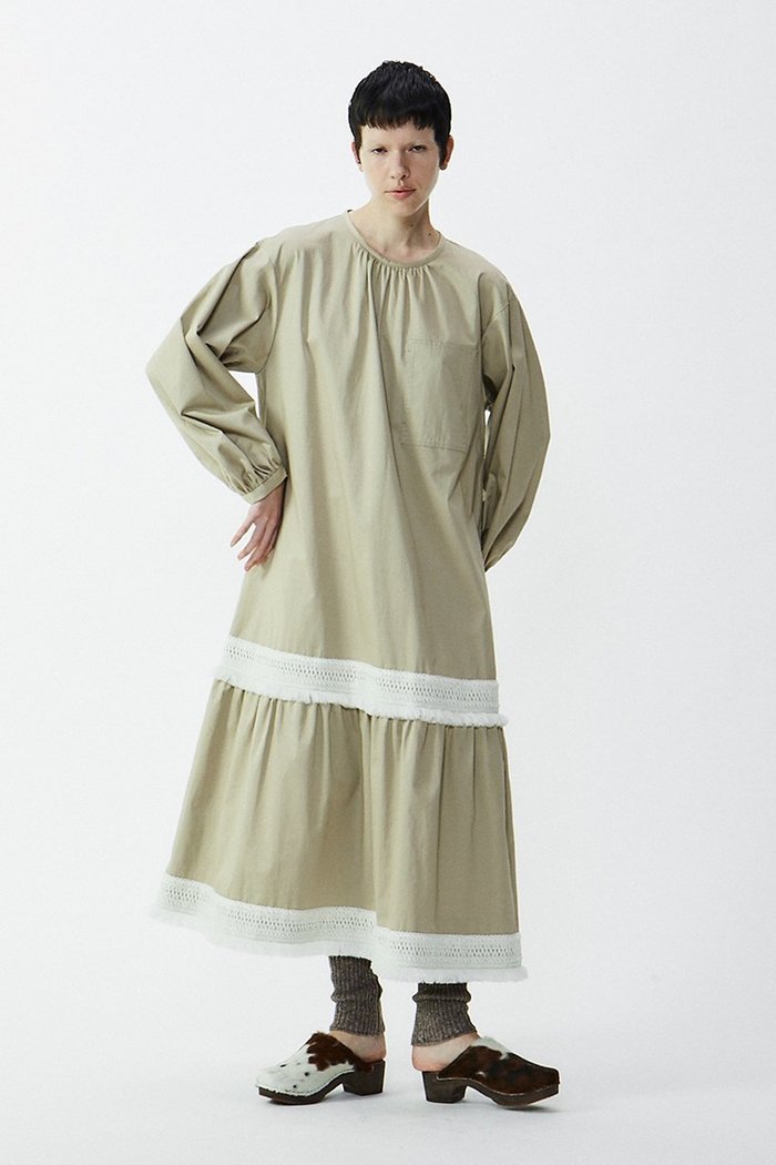 【プレインピープル/PLAIN PEOPLE】のスラブサテンワンピース インテリア・キッズ・メンズ・レディースファッション・服の通販 founy(ファニー) https://founy.com/ ファッション Fashion レディースファッション Fashion for Women ワンピース Dresses チュニック Tunic Tops & Dresses サテン Satin, Glossy Fabric チュニック Tunic, Long Top ティアード Tiered, Tiered Style ティアードワンピース Tiered Dress, Flared Dress レース Lace, Lace Fabric ロング Long, Long-Length エレガント 上品 Elegant |ID: prp329100004821425 ipo3291000000035608936