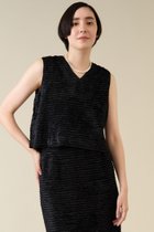 【マルティニーク/martinique】のジャガード2wayプルオーバー(セットアップ可) 人気、トレンドファッション・服の通販 founy(ファニー) ファッション Fashion レディースファッション Fashion for Women トップス・カットソー Cut & Sew Tops キャミソール&ノースリーブ Camisoles & Sleeveless Tops シャツ・ブラウス・オフィスカジュアル Elegant Blouses & Button-Ups カジュアルプルオーバー・ニットトップス Pullovers & Knit Tops / Casual Pullovers おすすめ Recommended / Our Picks シアー Sheer, See-Through ジャカード／ジャガード Jacquard, Woven Pattern セットアップ Set-Up, Coordinated Outfit ノースリーブ Sleeveless, No-Sleeve 秋 Autumn thumbnail ブラック|ID: prp329100004821426 ipo3291000000035041837