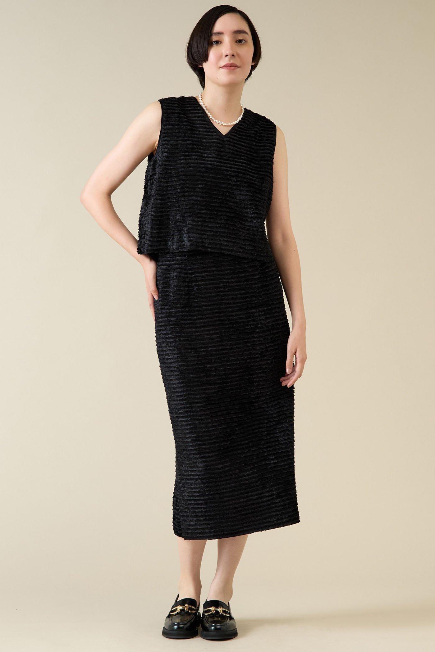 【マルティニーク/martinique】のジャガード2wayプルオーバー(セットアップ可) 人気、トレンドファッション・服の通販 founy(ファニー) 　ファッション　Fashion　レディースファッション　Fashion for Women　トップス・カットソー　Cut & Sew Tops　キャミソール&ノースリーブ　Camisoles & Sleeveless Tops　シャツ・ブラウス・オフィスカジュアル　Elegant Blouses & Button-Ups　カジュアルプルオーバー・ニットトップス　Pullovers & Knit Tops / Casual Pullovers　おすすめ　Recommended / Our Picks　シアー　Sheer, See-Through　ジャカード／ジャガード　Jacquard, Woven Pattern　セットアップ　Set-Up, Coordinated Outfit　ノースリーブ　Sleeveless, No-Sleeve　秋　Autumn　other-3|ID: prp329100004821426 ipo3291000000035041839