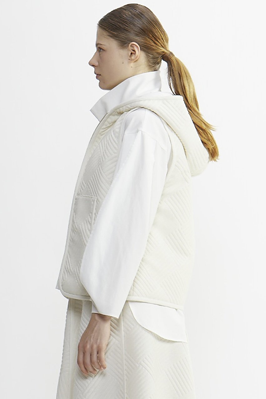 【プレインピープル/PLAIN PEOPLE】のフクレジャガードフーディベスト 人気、トレンドファッション・服の通販 founy(ファニー) 　ファッション　Fashion　レディースファッション　Fashion for Women　アウター　Coat / Outerwear Collection　レディースジャケット・軽アウター　Jackets　シンプル　Simple, Minimal　ジャケット　Jacket, Outerwear　スクエア　Square, Square Shape　パイピング　Piping, Trim Design　ベスト　Vest, Waistcoat　再入荷　Restock / Back in Stock　other-3|ID: prp329100004821430 ipo3291000000035732135